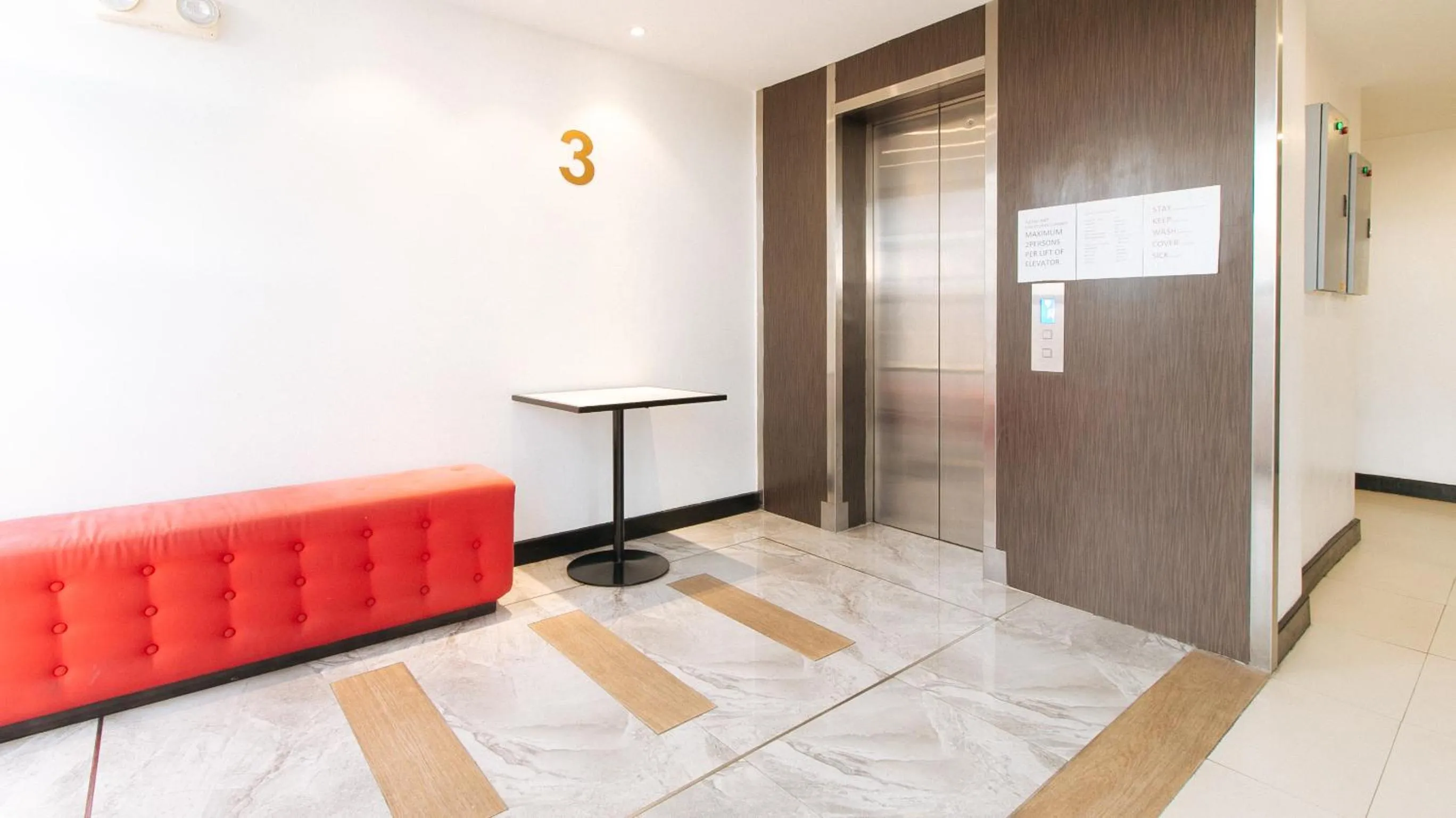 elevator in RedDoorz Plus at MM Hotel Las Pinas former RedDoorz Plus Near Bamboo Organ