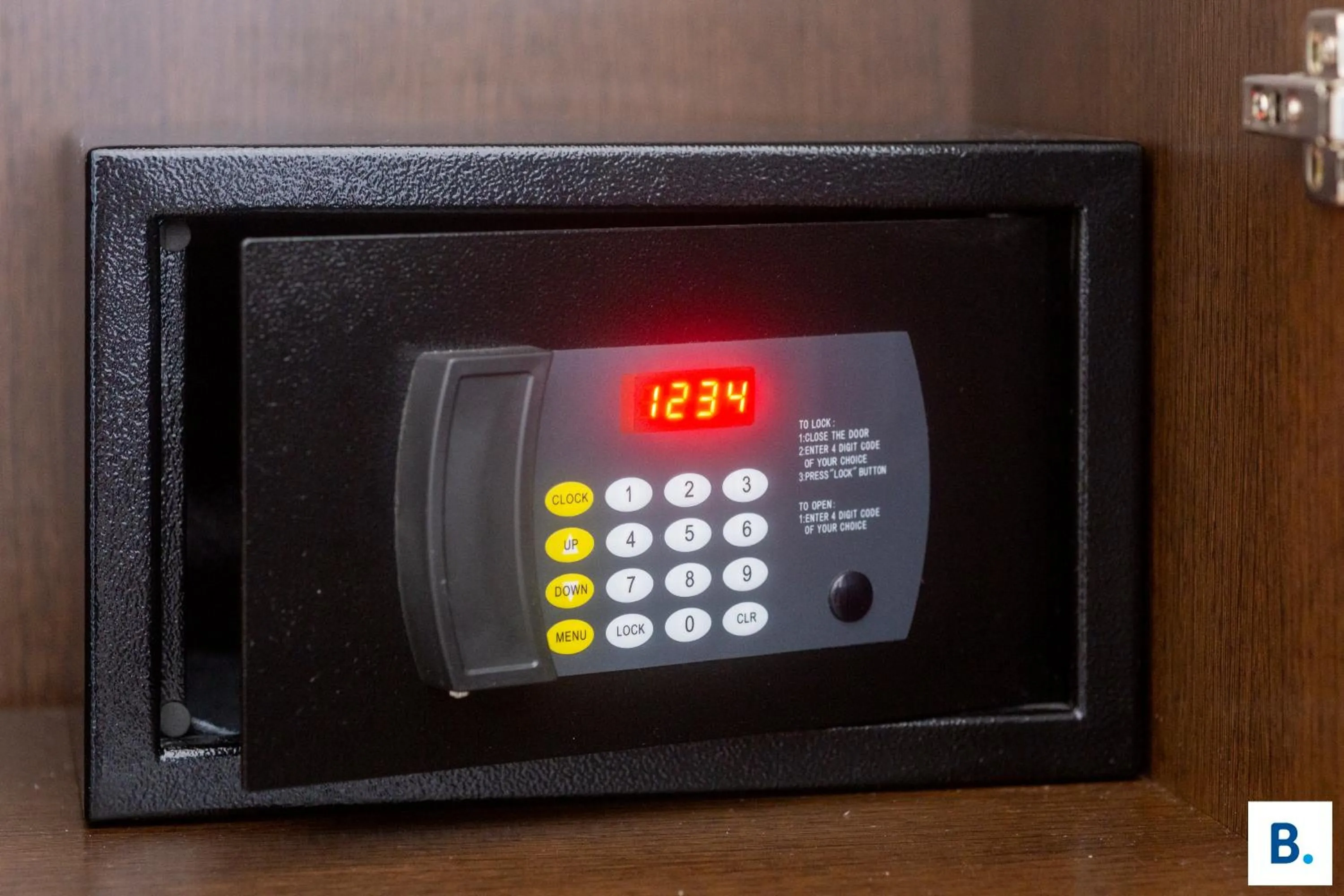 safe in Hôtel Croix des Bretons - Lourdes Pyrénées