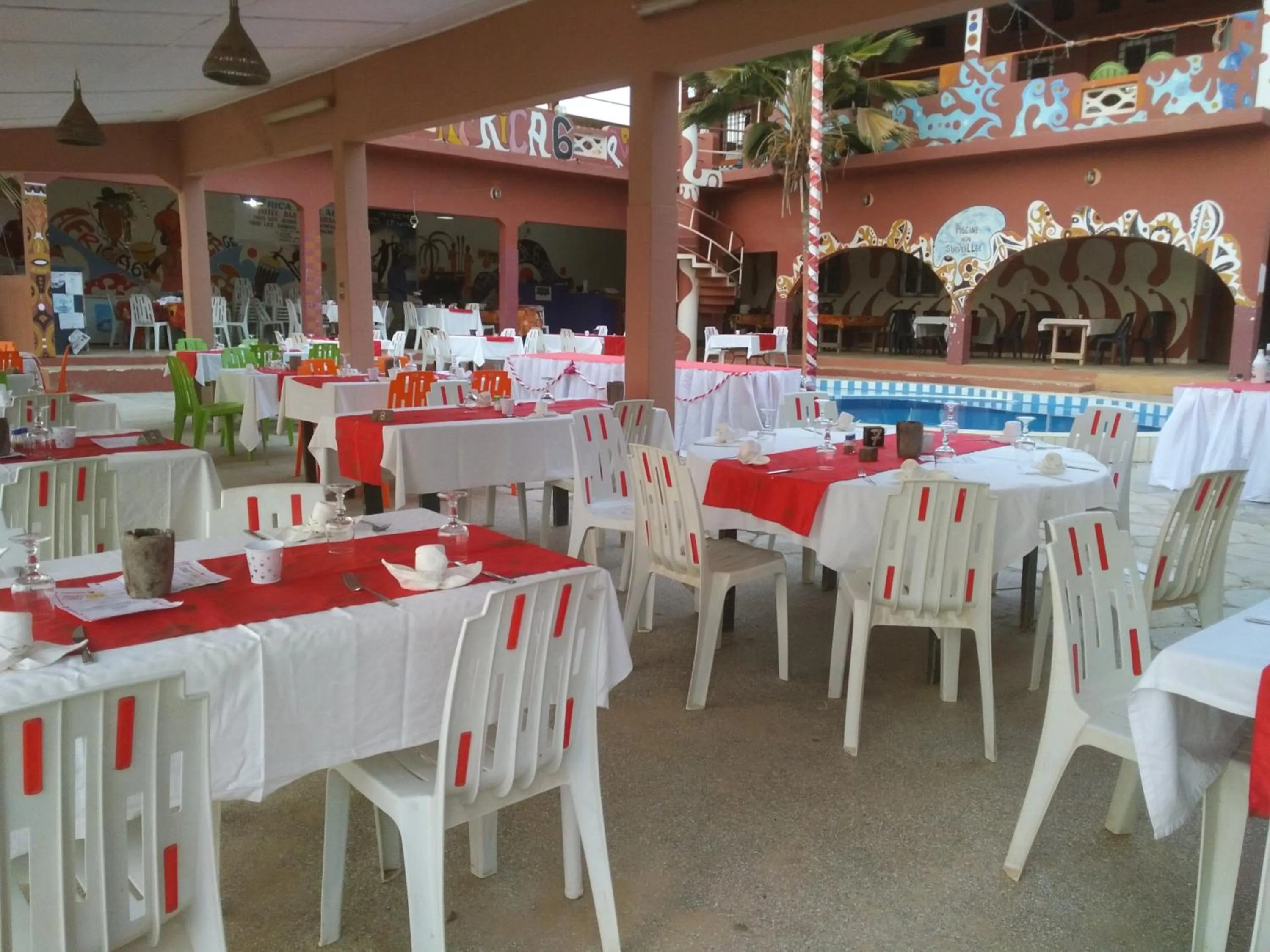 Restaurant/places to eat in Africa 6 Plage