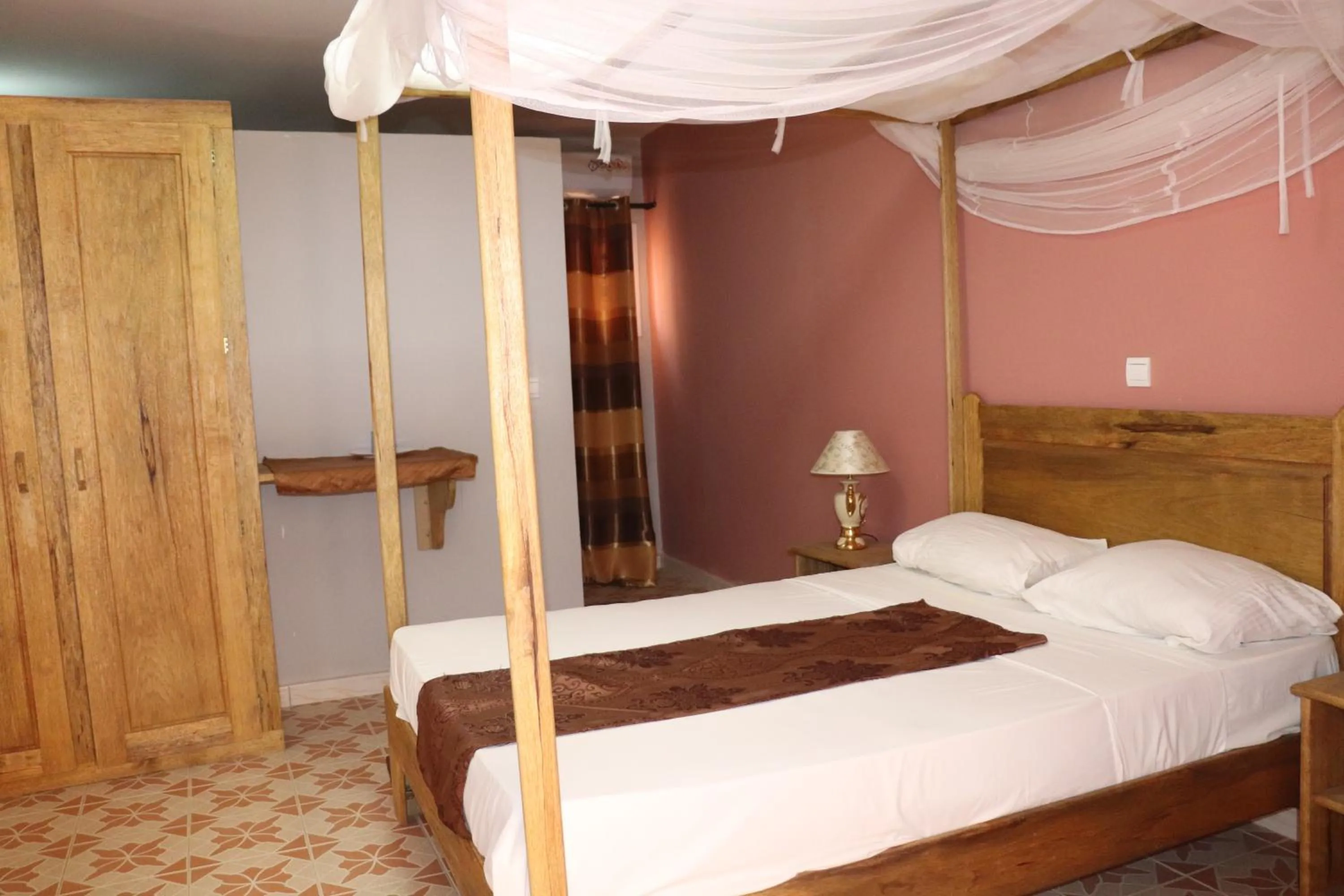 Bedroom, Bed in Africa 6 Plage