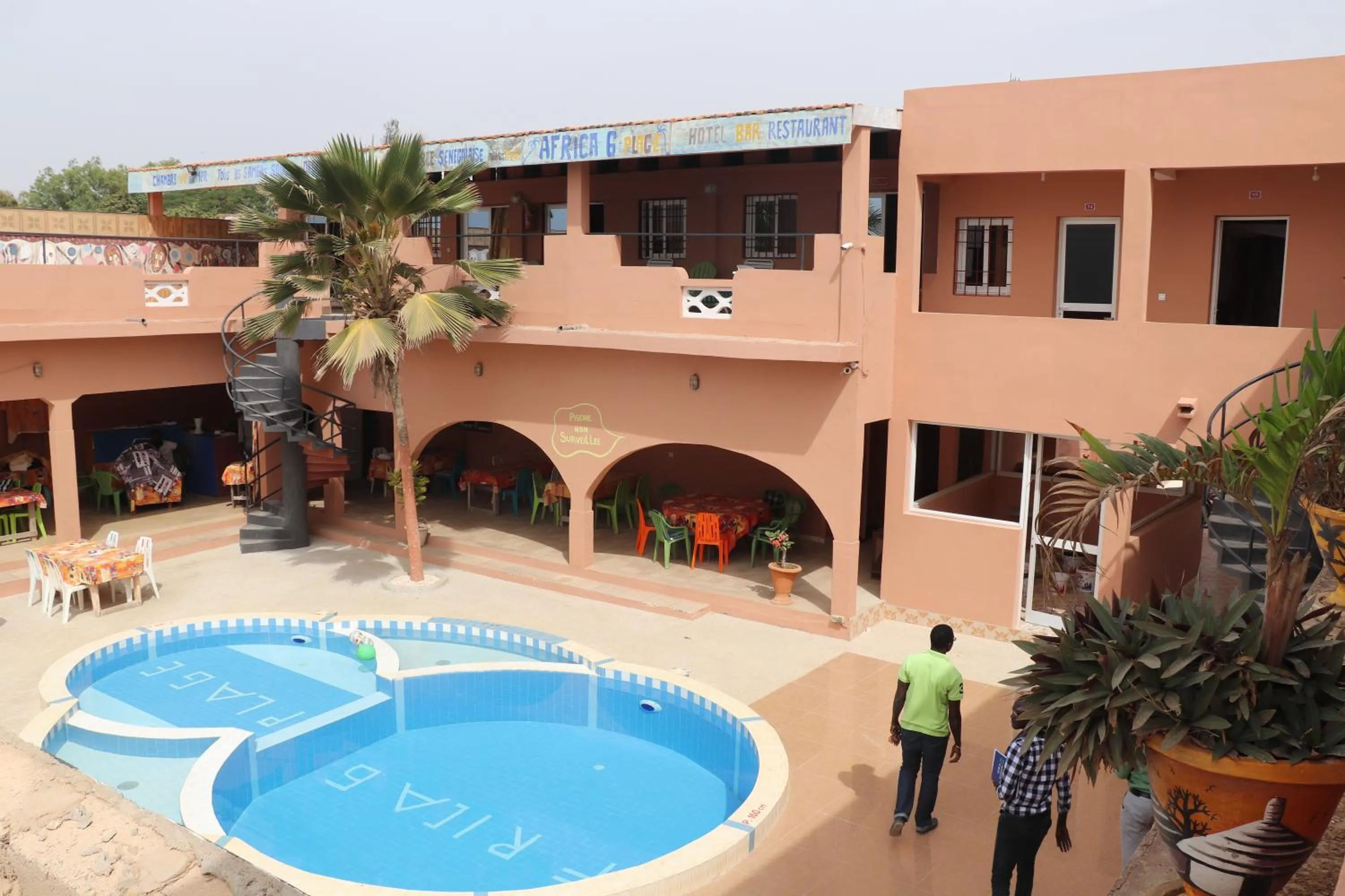 Pool view in Africa 6 Plage