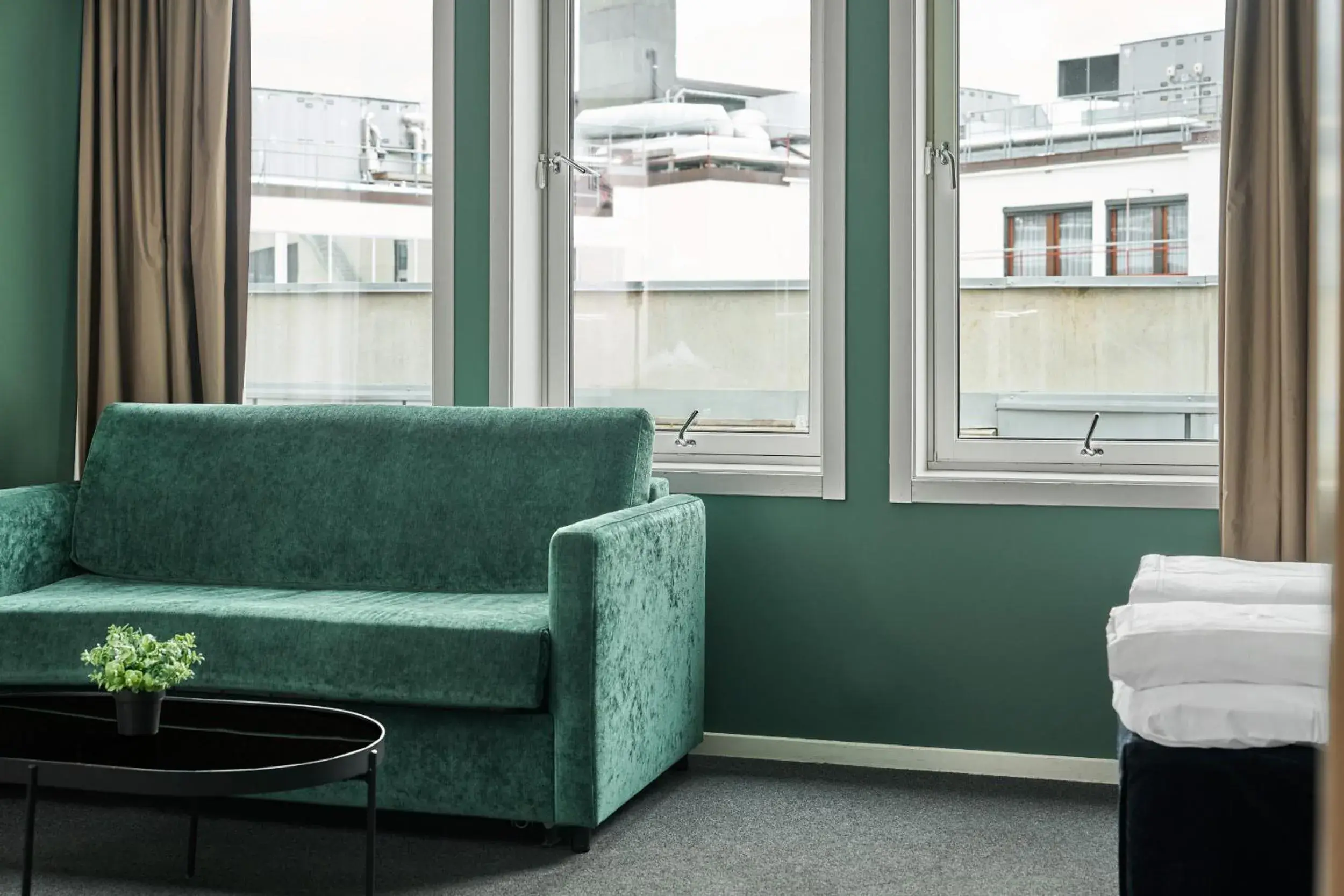 Smart Deluxe Room in Smarthotel Oslo Smart Deluxe Room in Smarthotel Oslo