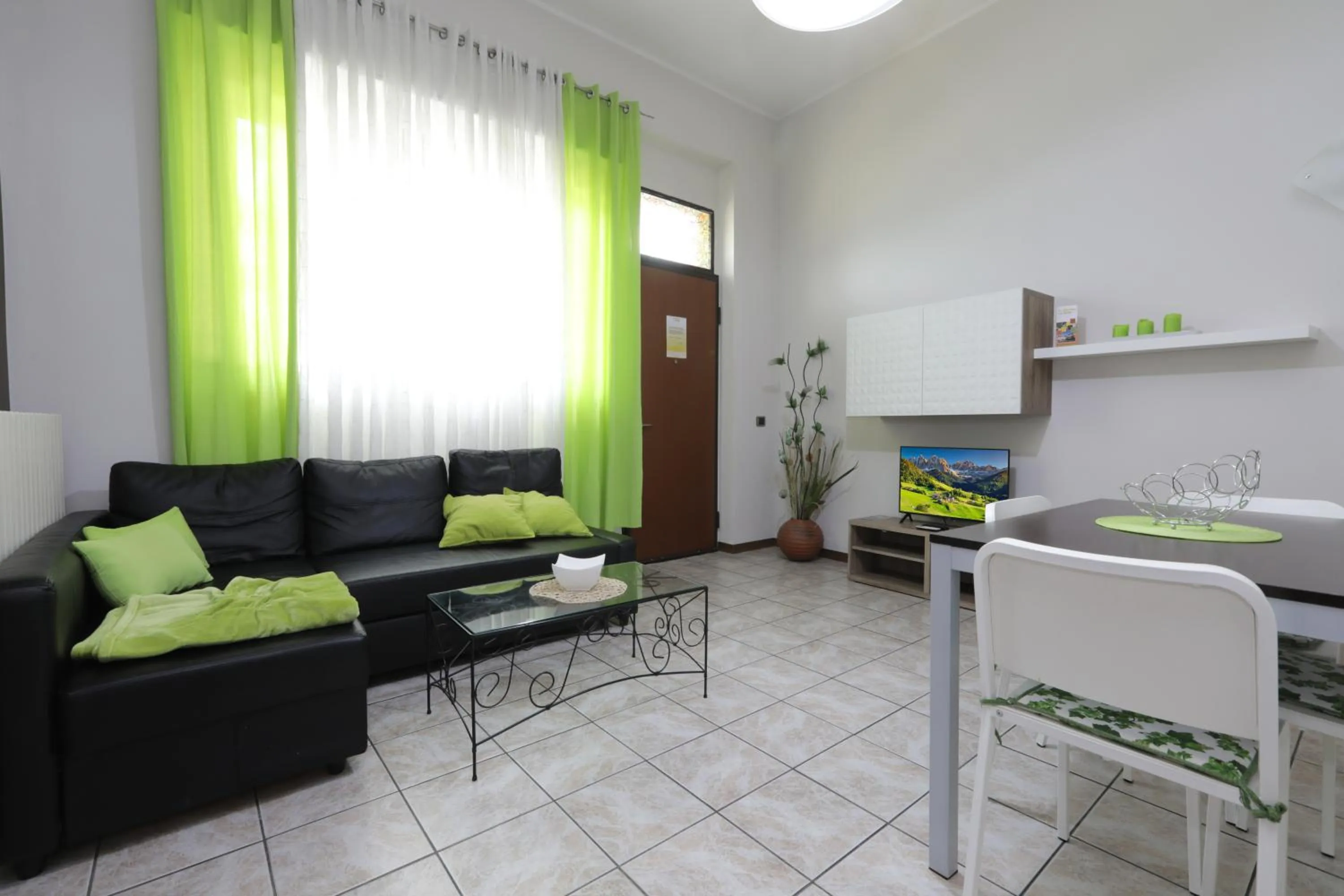 TV and multimedia in Hotel Residence Aurora