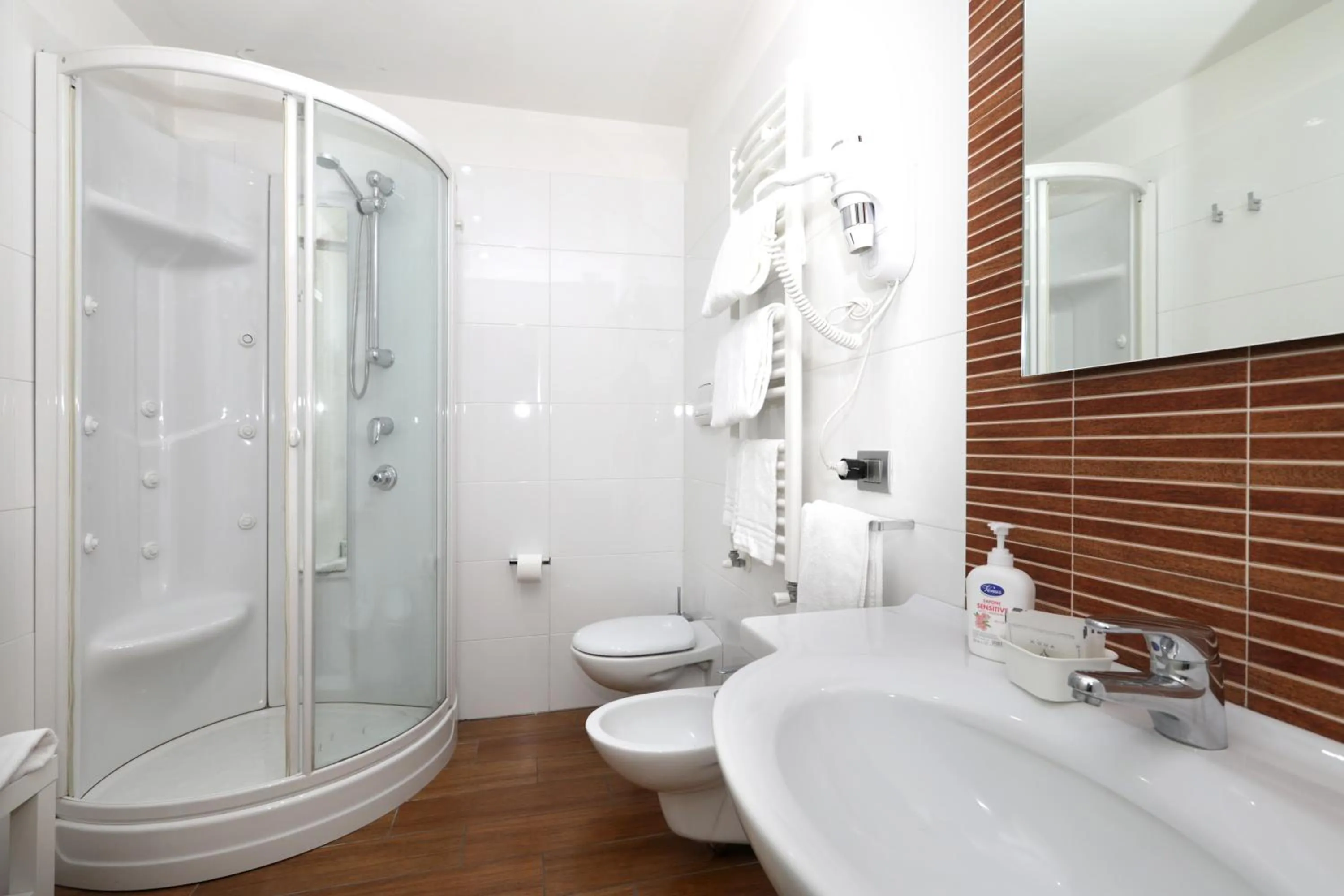 Shower in Hotel Residence Aurora