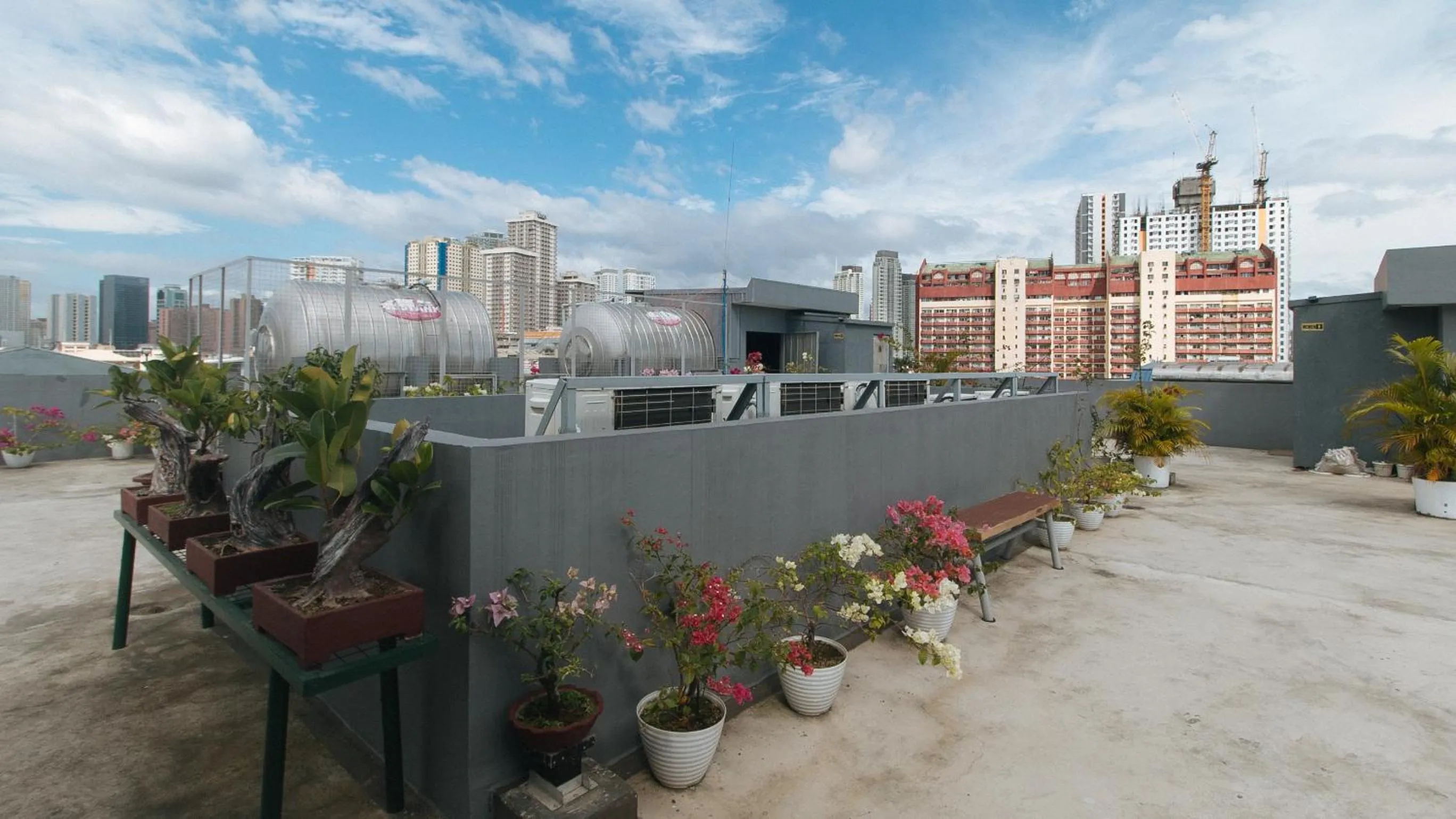 Balcony/Terrace in RedDoorz Plus at Evangelista Street Makati