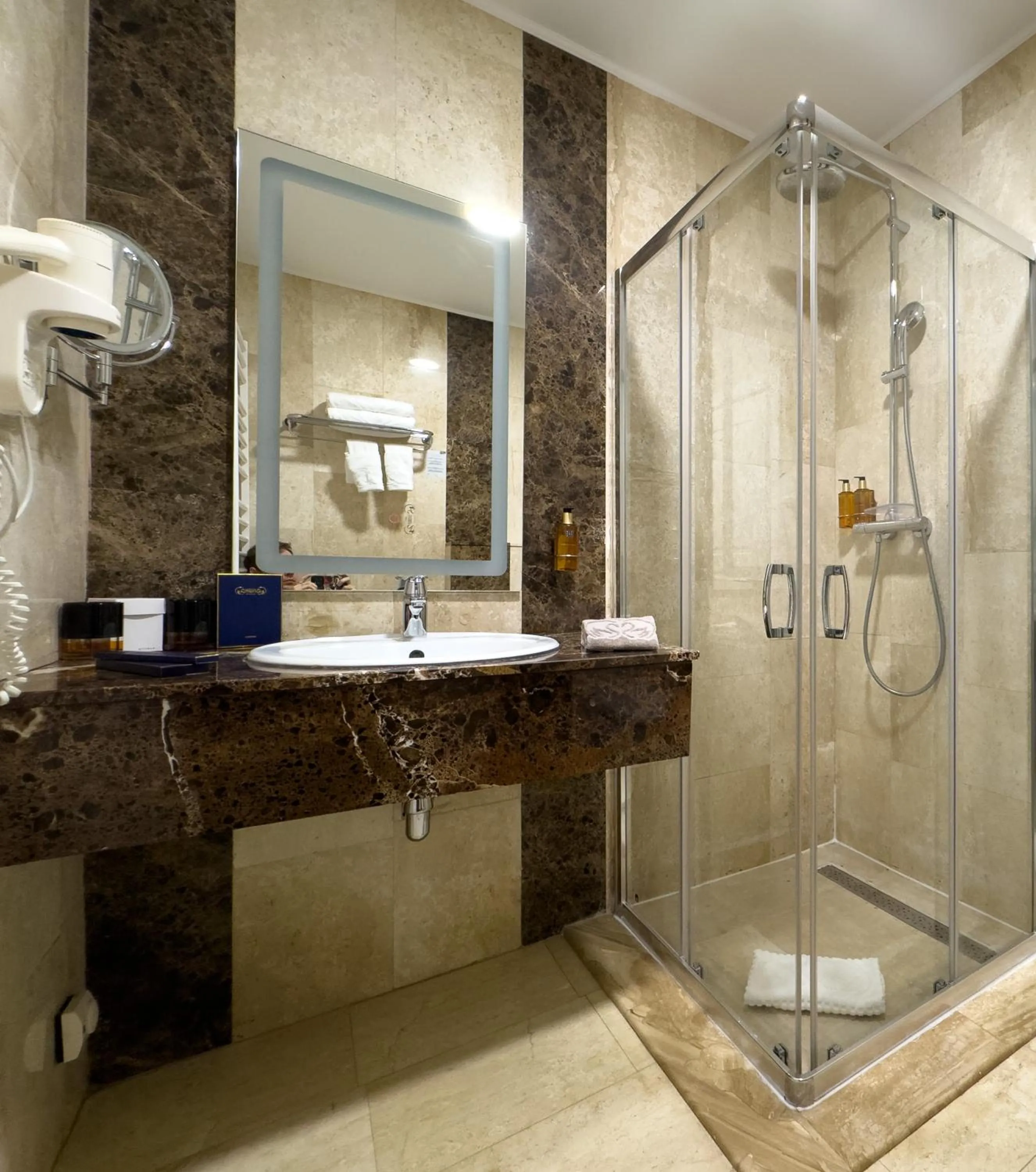 Bathroom in Lebada Luxury Resort & Spa