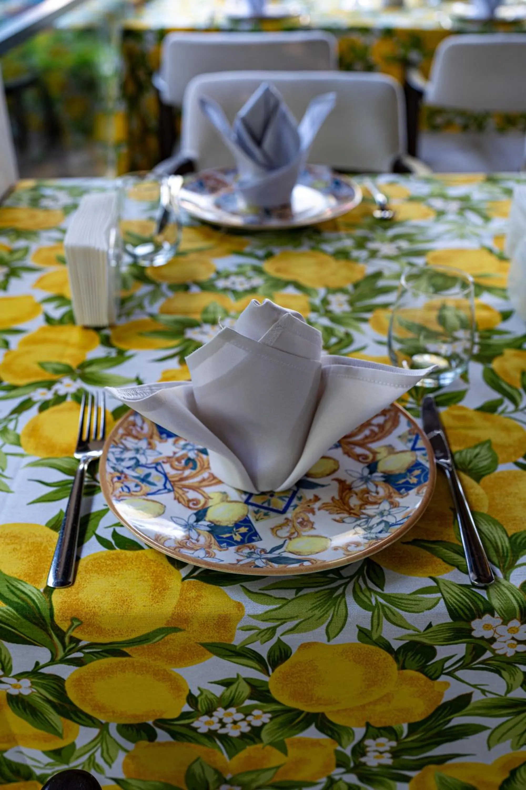 Restaurant/places to eat in Lebada Luxury Resort & Spa