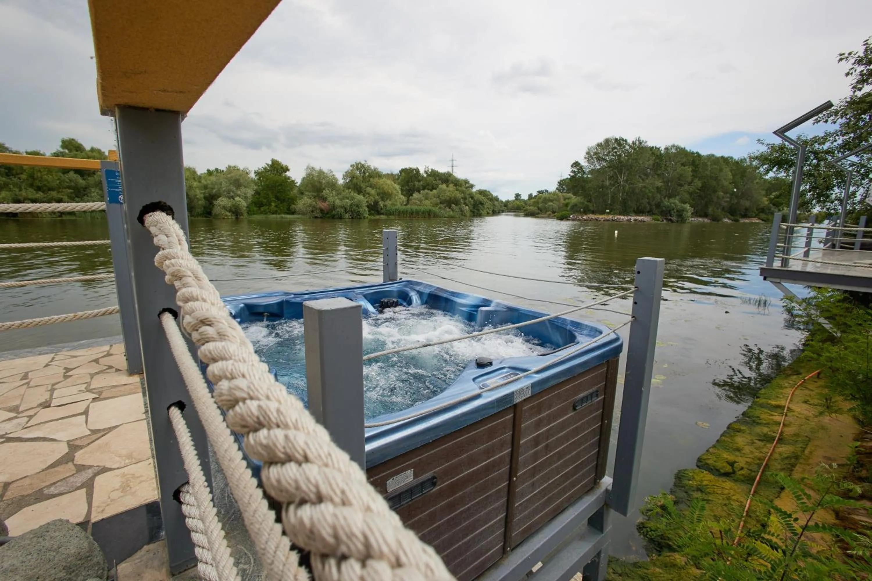 Hot Tub in Lebada Luxury Resort & Spa