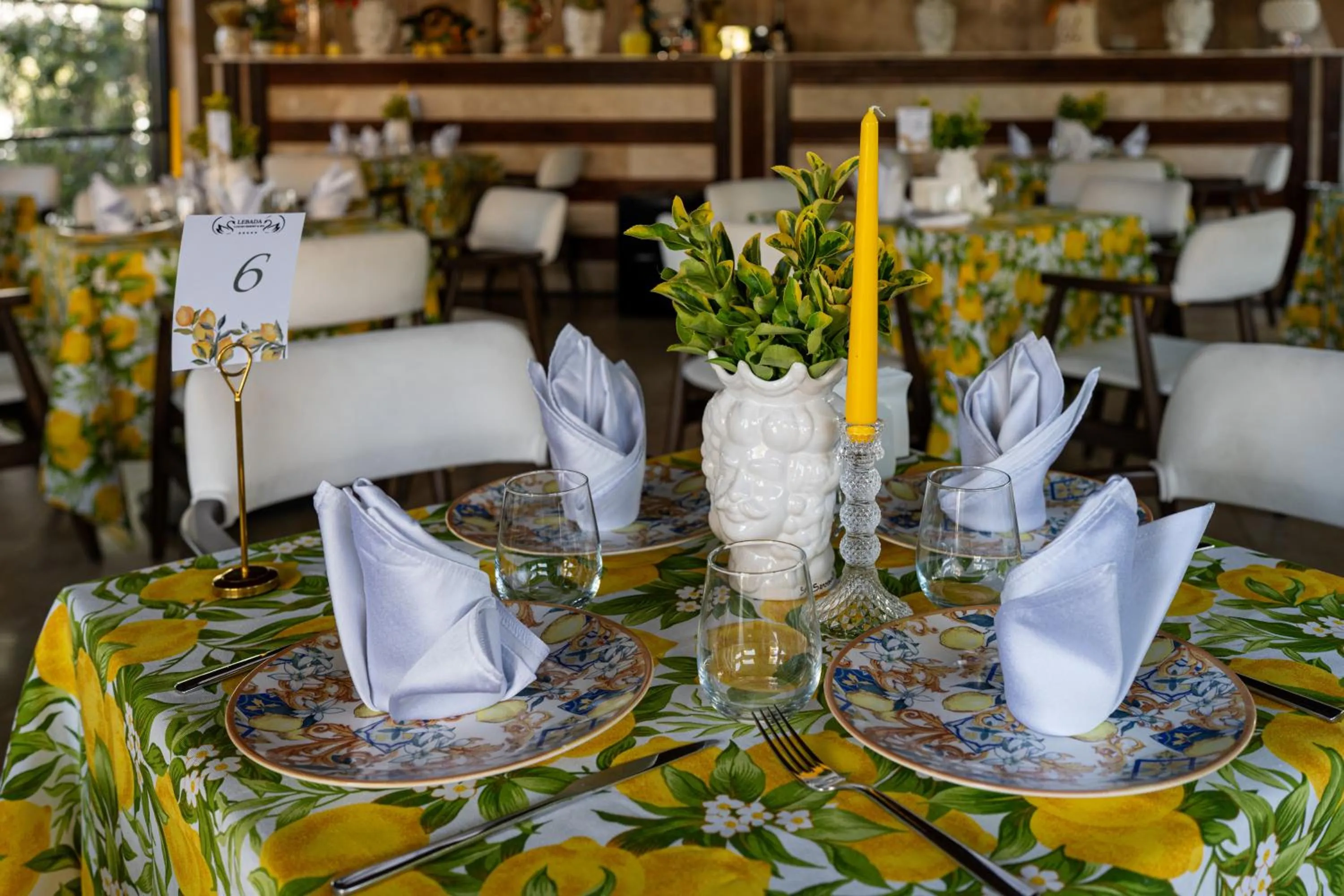 Restaurant/places to eat in Lebada Luxury Resort & Spa