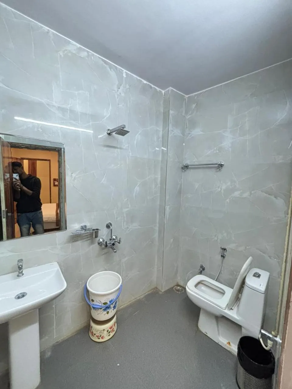 Hotel Ashoka Ganages