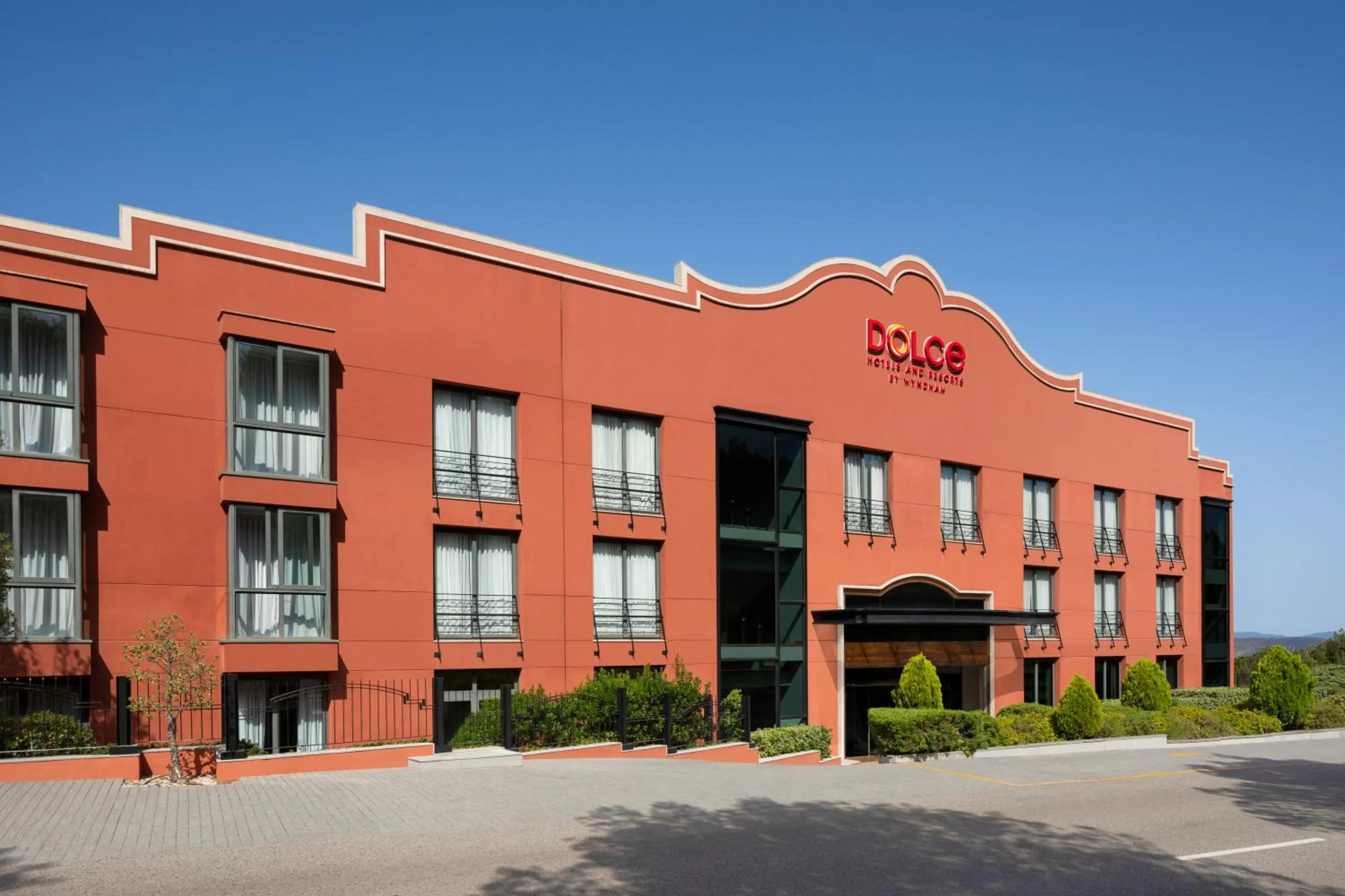 Facade/entrance in Dolce by Wyndham Barcelona Resort