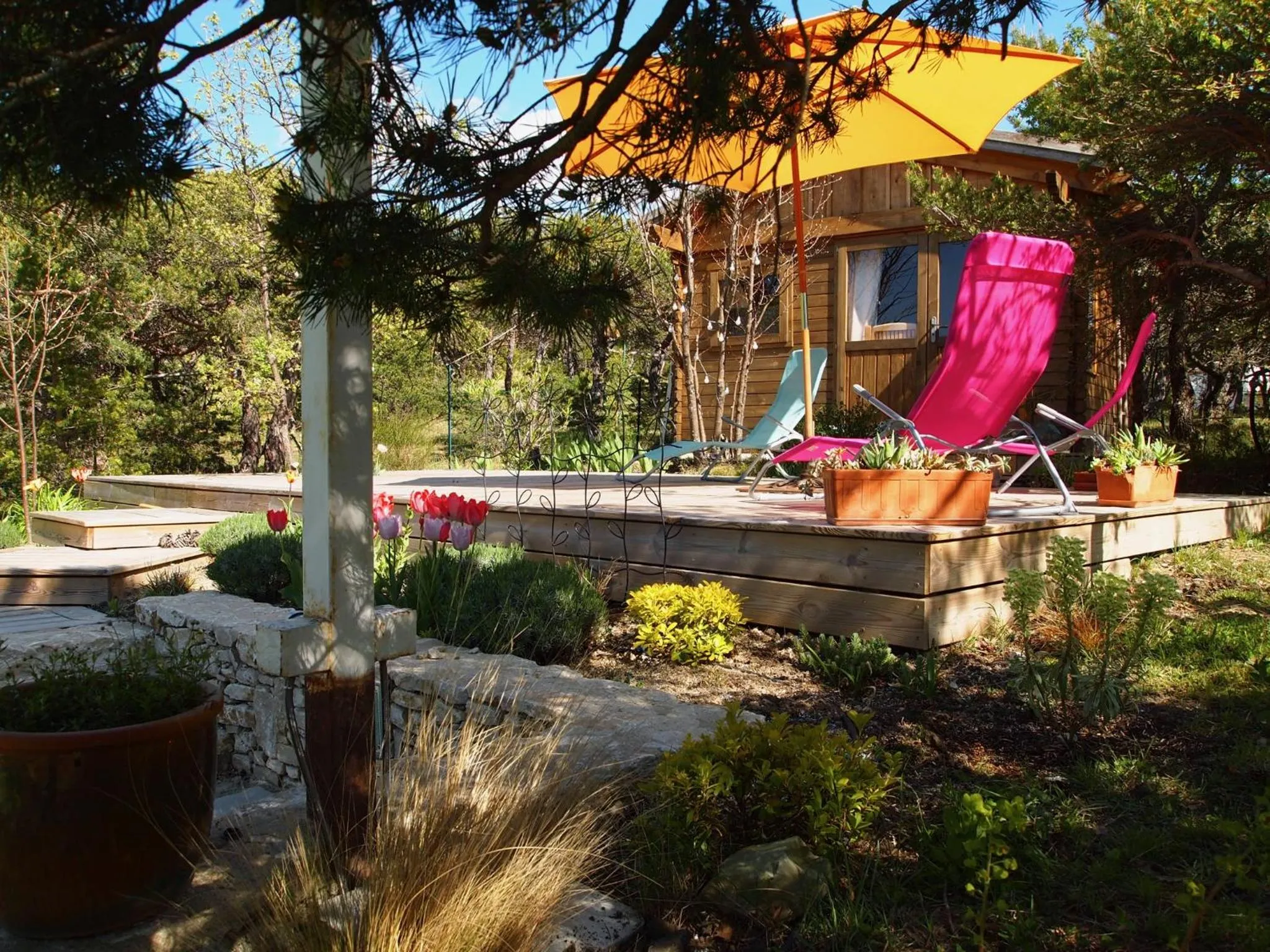 Patio in Le Mapillon