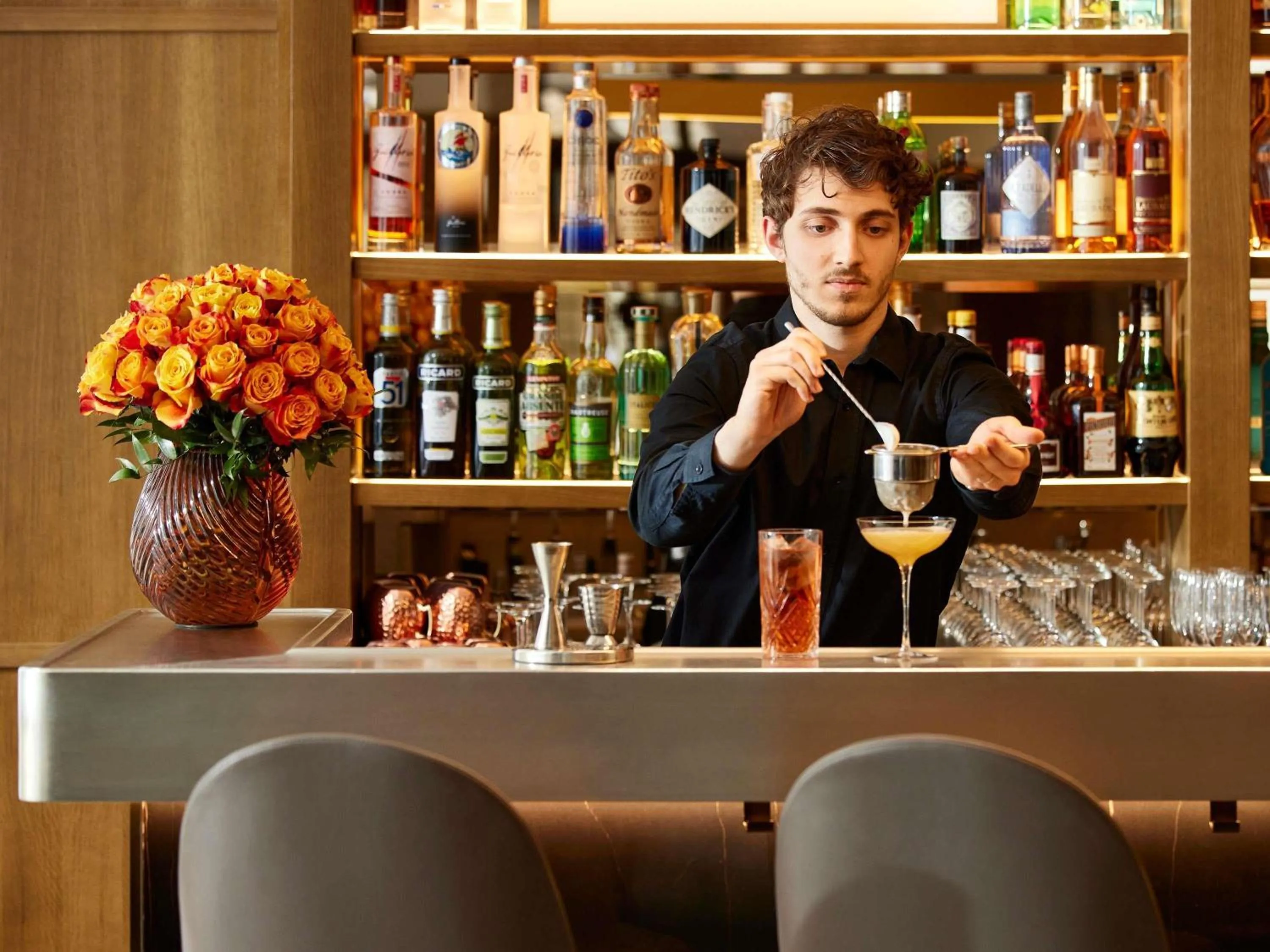 Lounge or bar in Sofitel Paris Arc De Triomphe