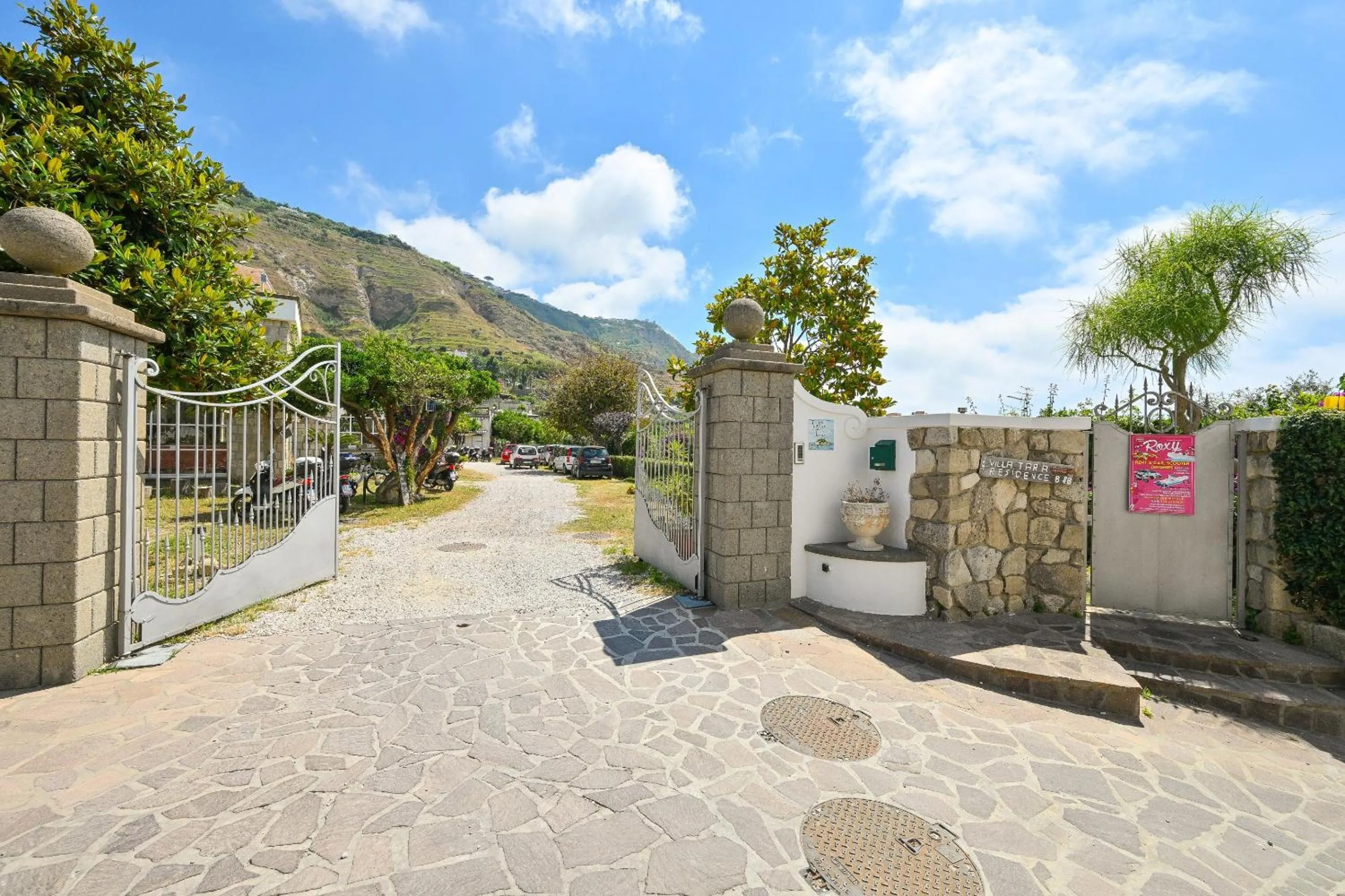 Facade/entrance in Tenuta Villa Tara