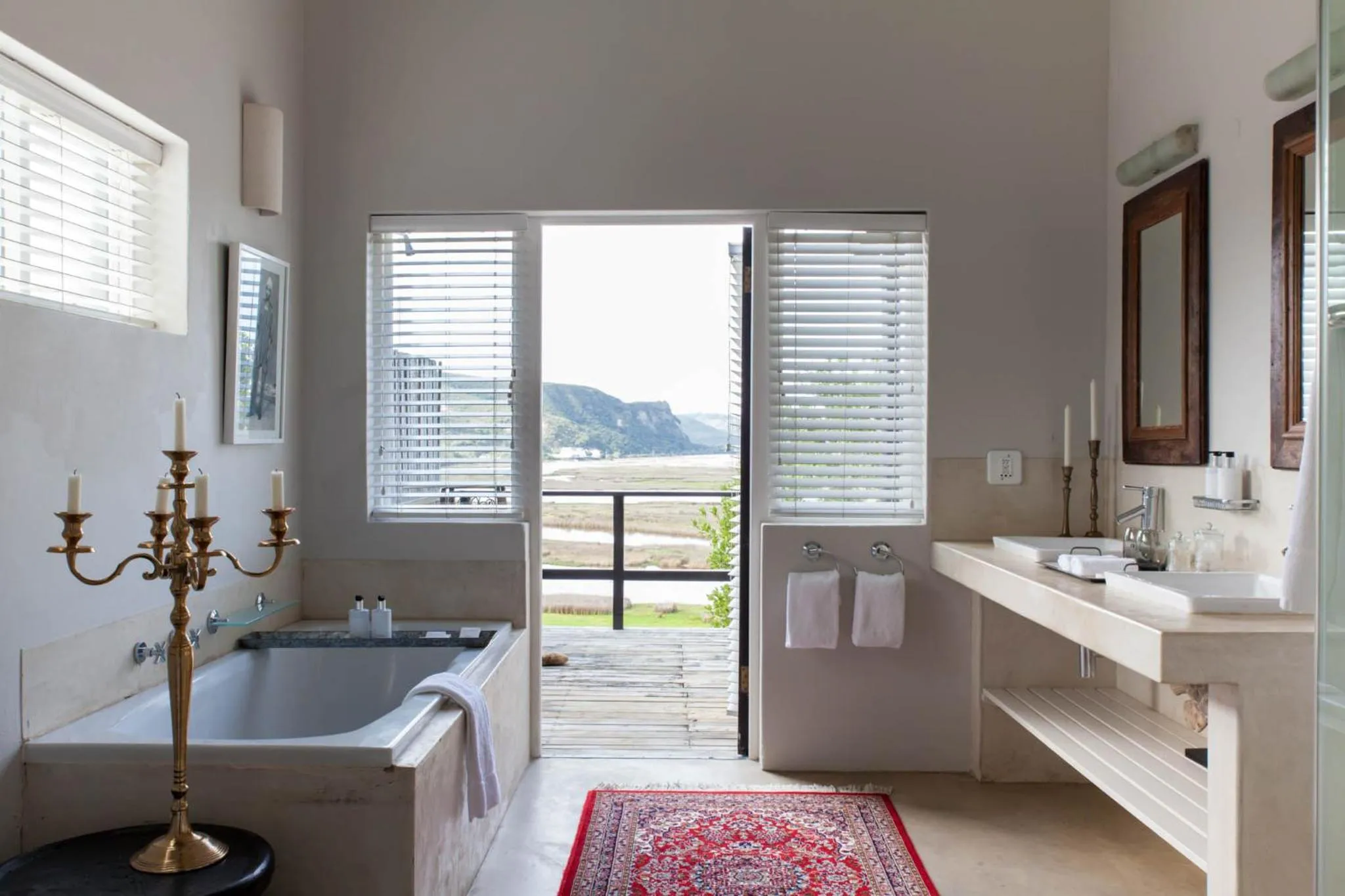 Emily Moon River Lodge