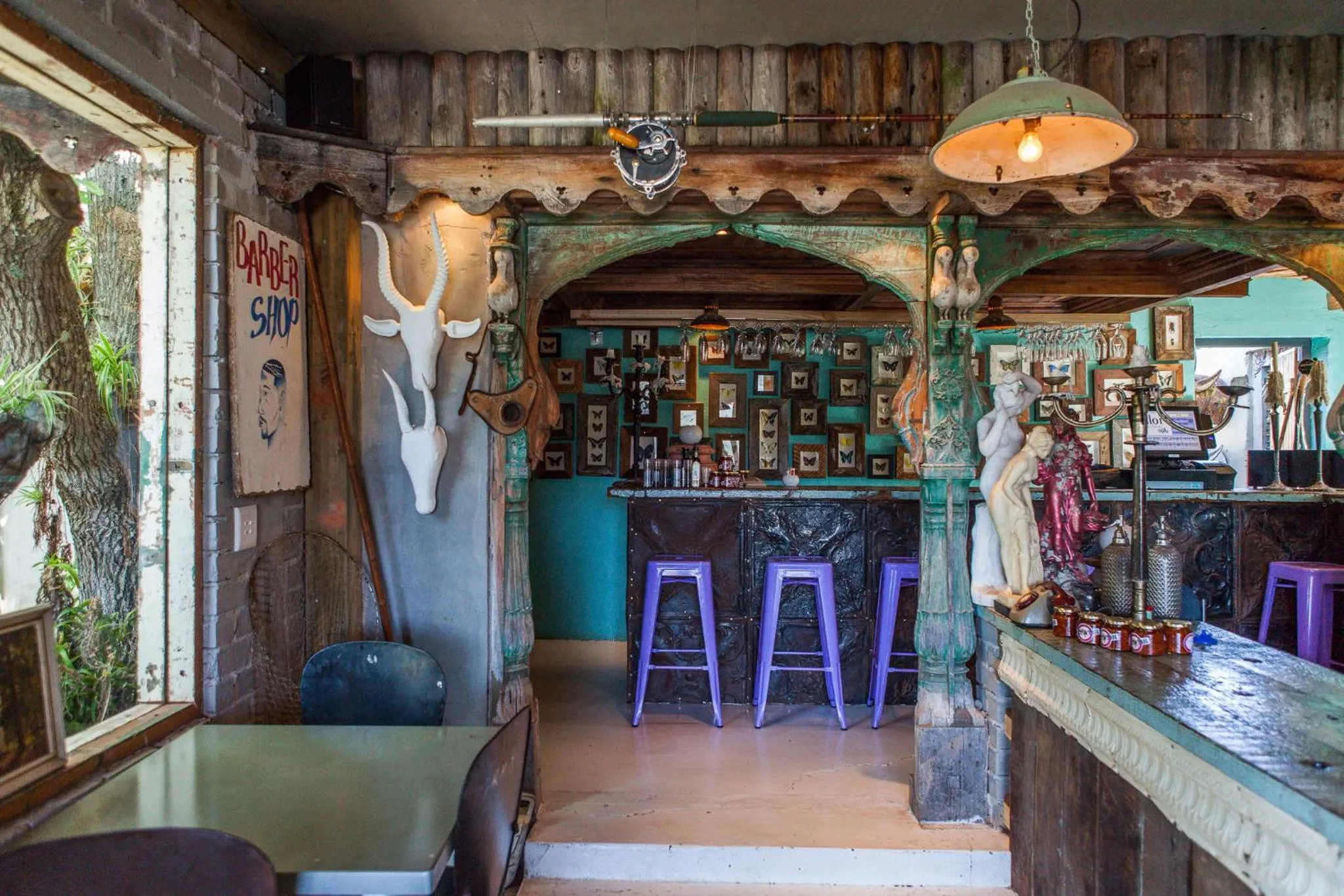 Lounge or bar in Emily Moon River Lodge