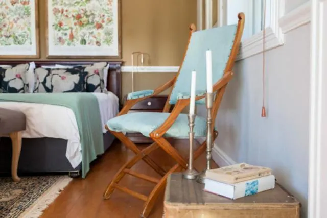 Bed in Emily Moon River Lodge