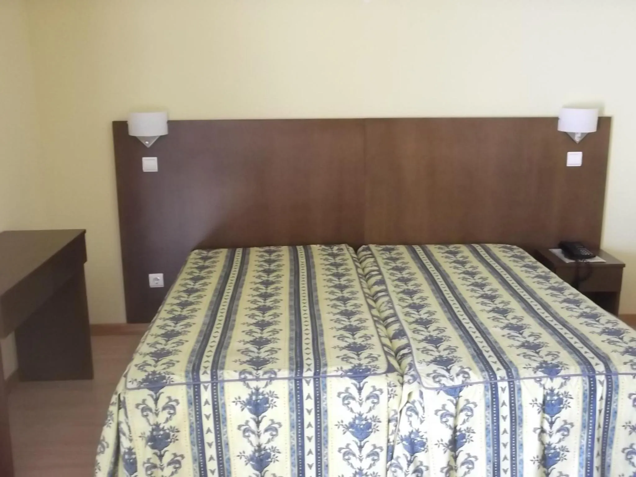 Bedroom, Bed in Hotel Minho Belo