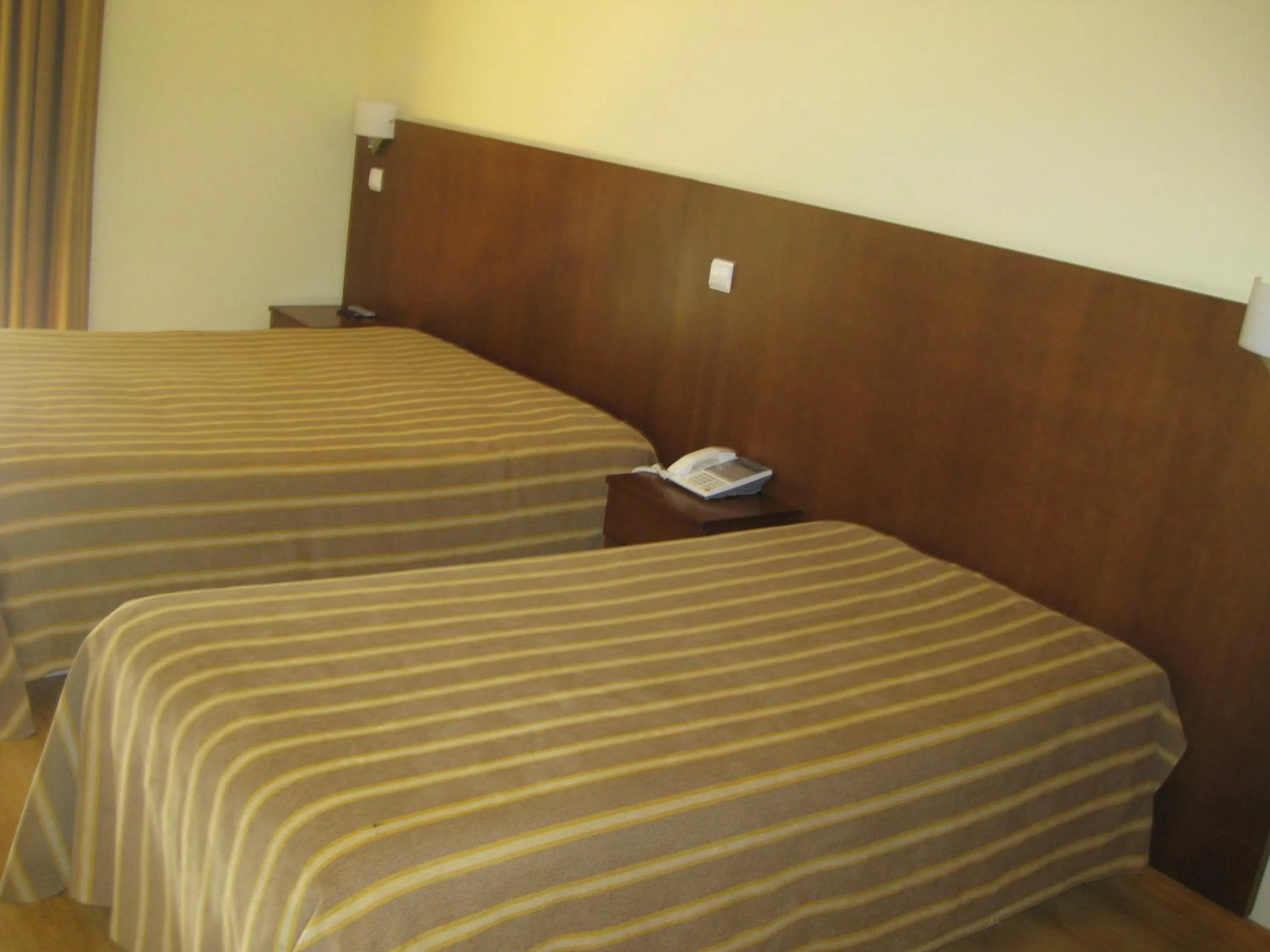 Bedroom, Bed in Hotel Minho Belo