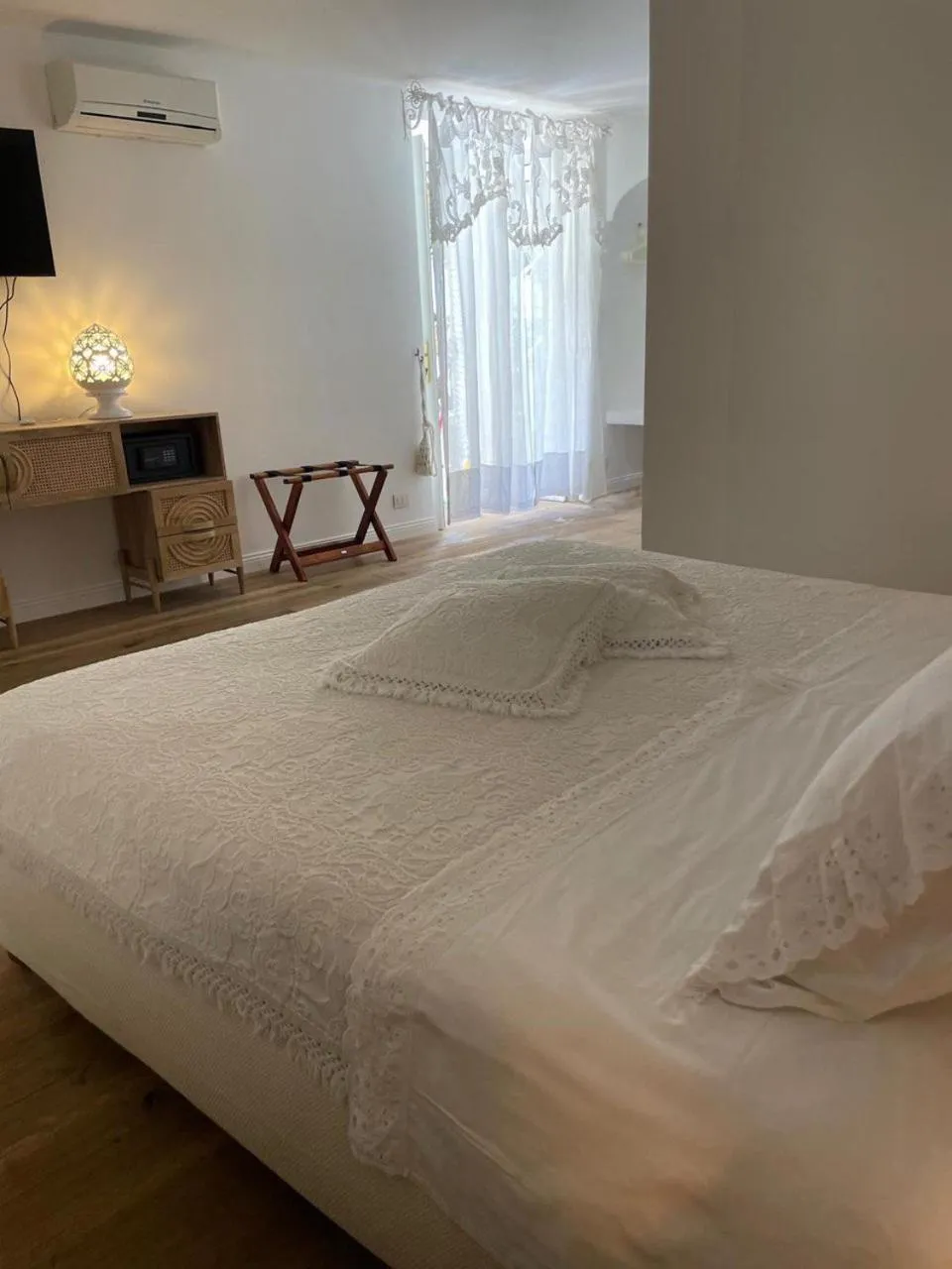 Bed in Villa Mary Suites