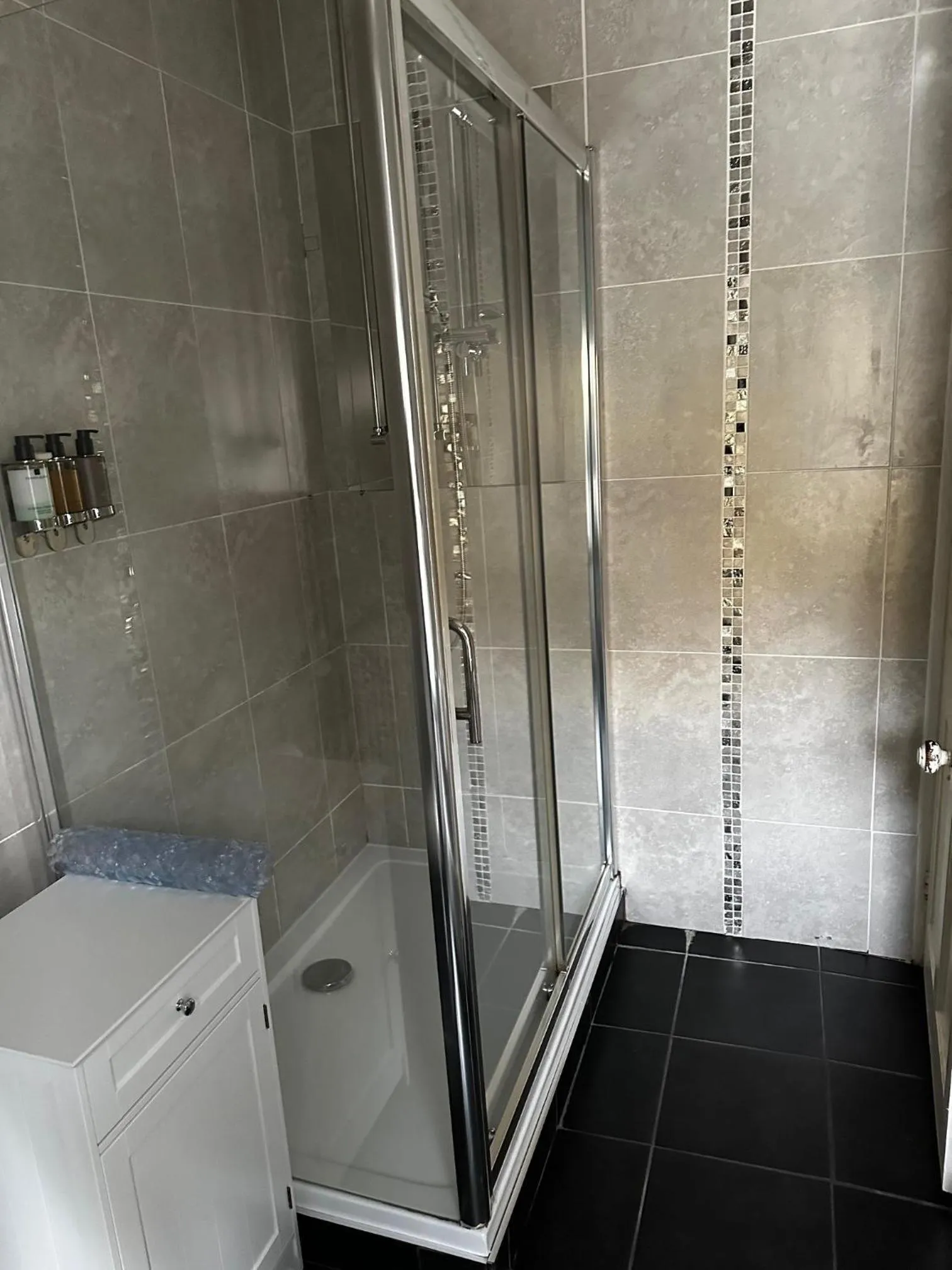 Bathroom in New Inn Appletreewick