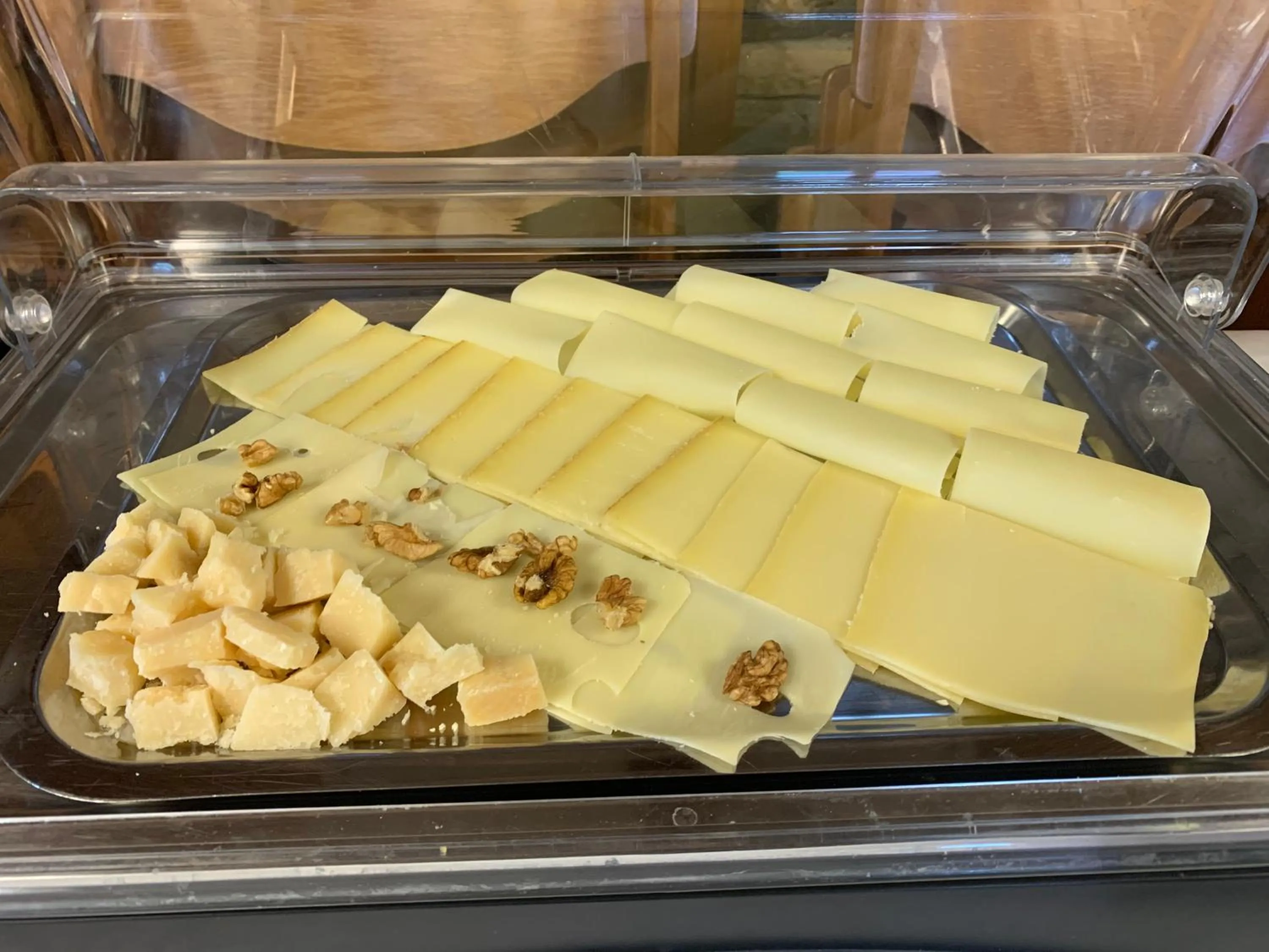 Breakfast in Hotel - Restaurant Eierhals am Ägerisee