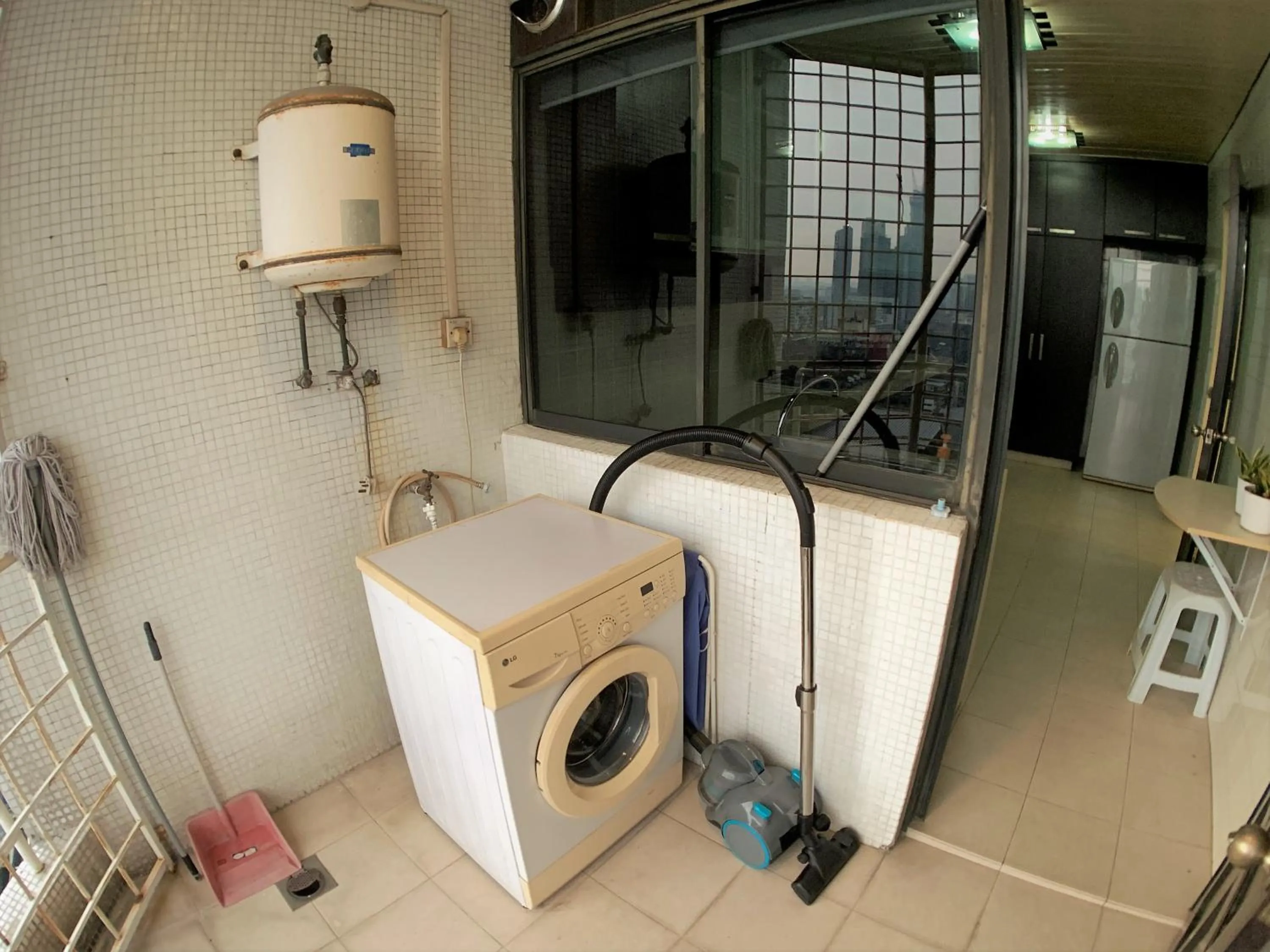 Bukit Bintang Apartment by Sarah's Lodge @ Fahrenheit88