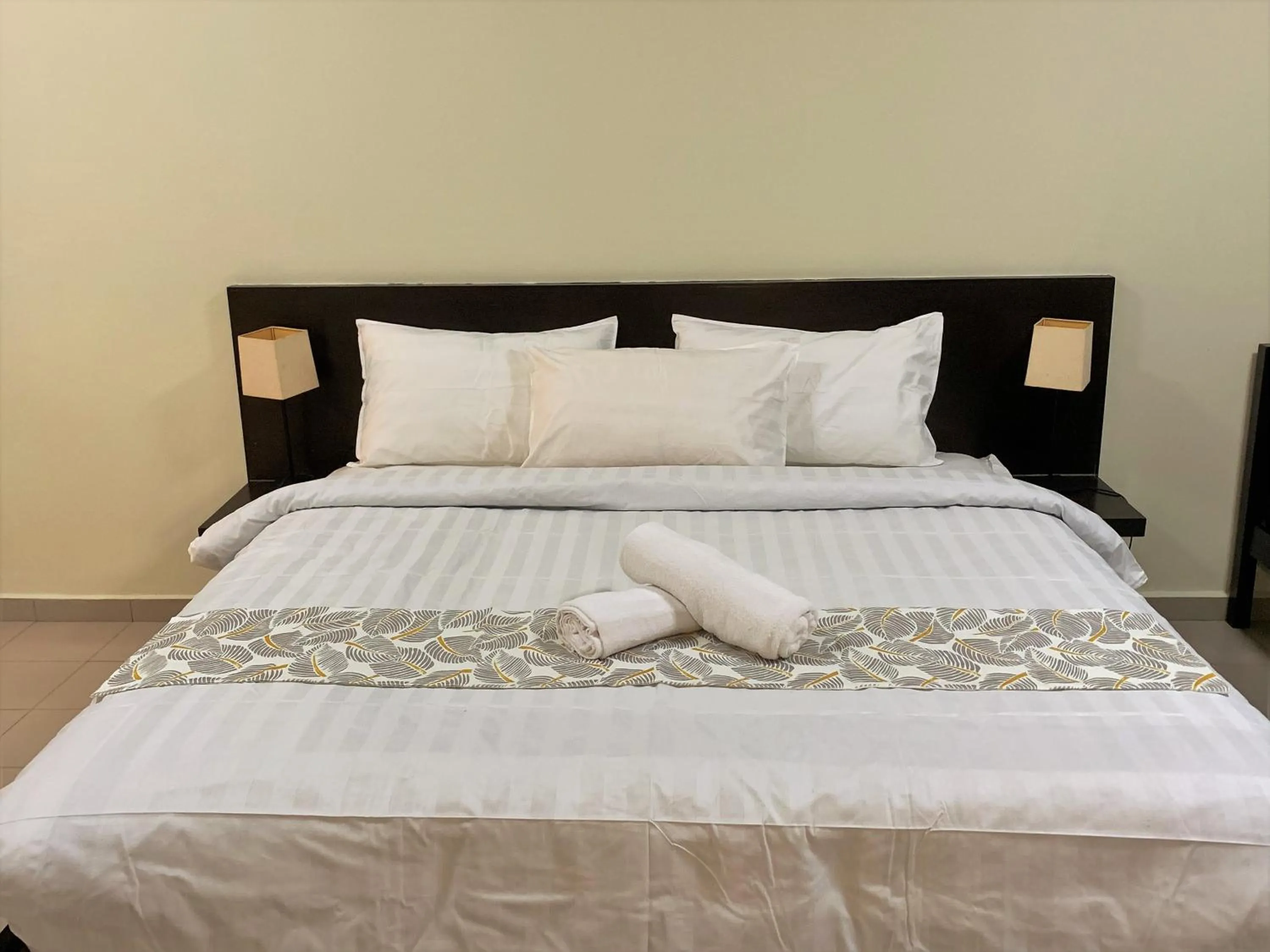 Bed in Bukit Bintang Apartment by Sarah's Lodge @ Fahrenheit88