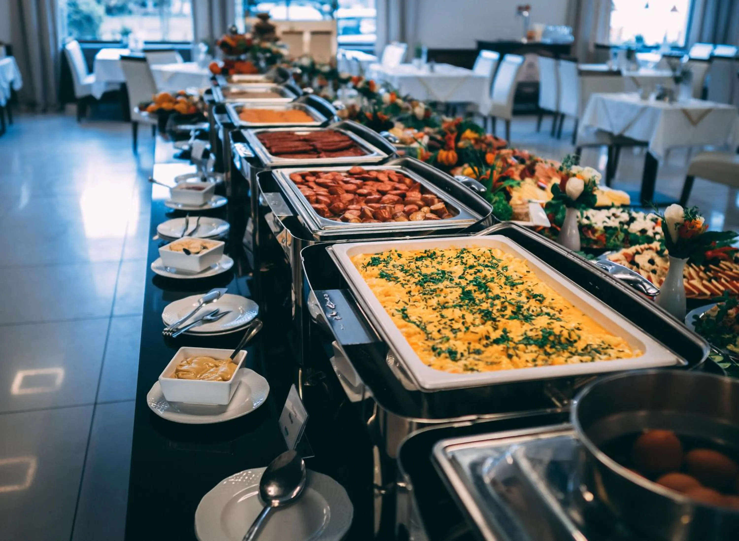 Restaurant/places to eat in Olymp 3