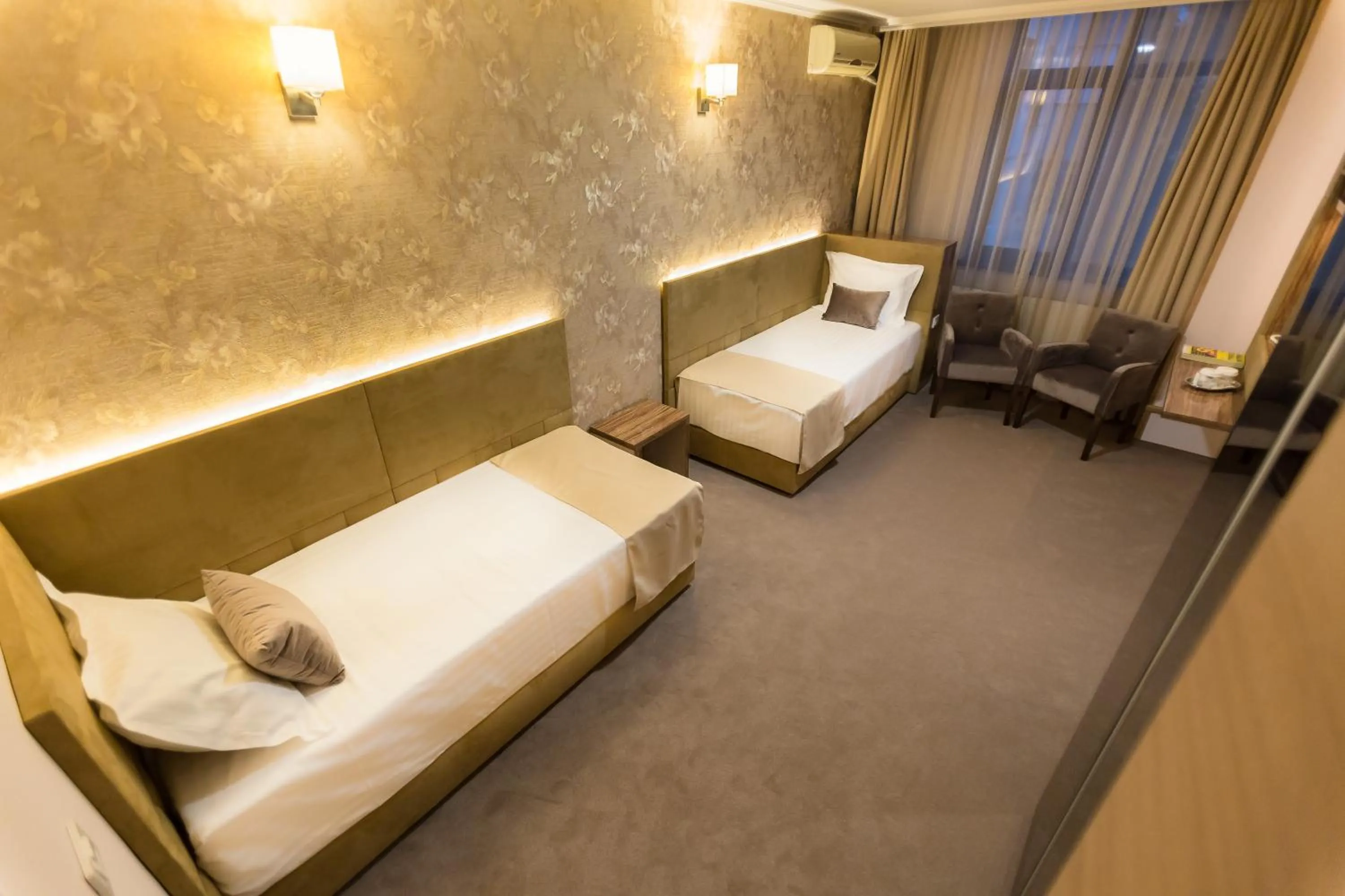 Bed in Hotel Orient Braila