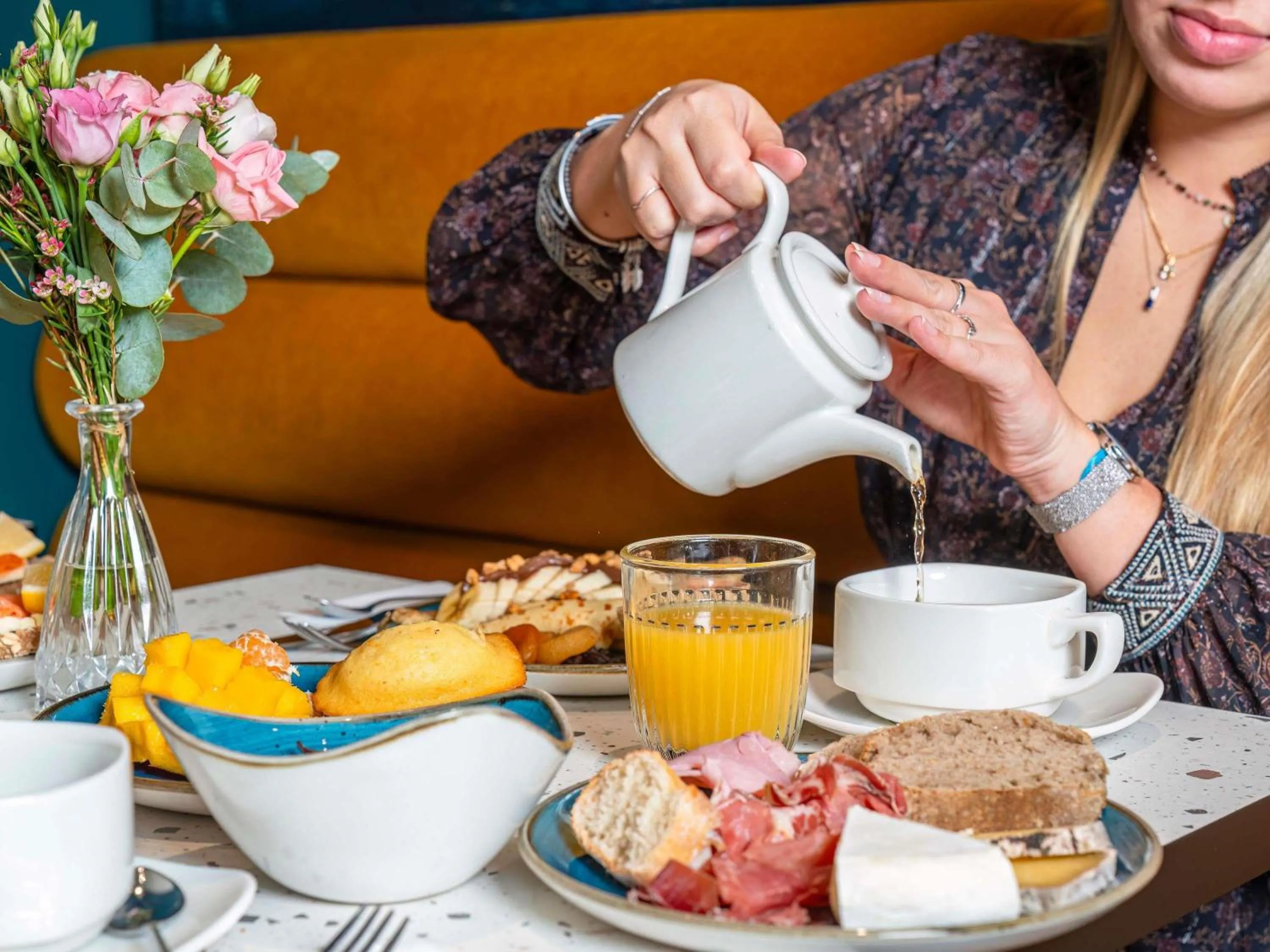 Breakfast in Mercure Annecy Centre