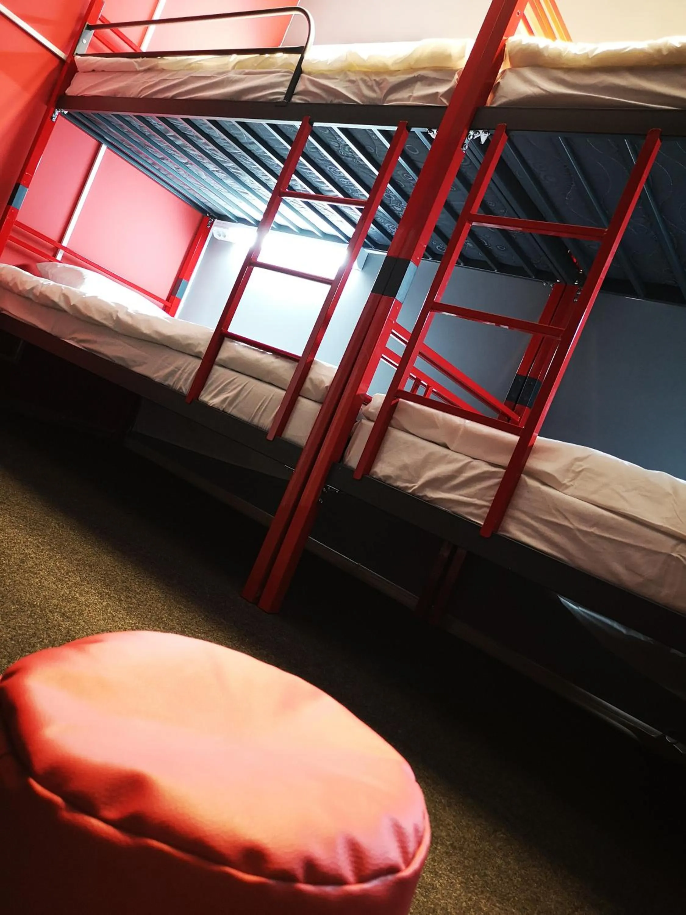 Communal lounge/ TV room in DanHostel