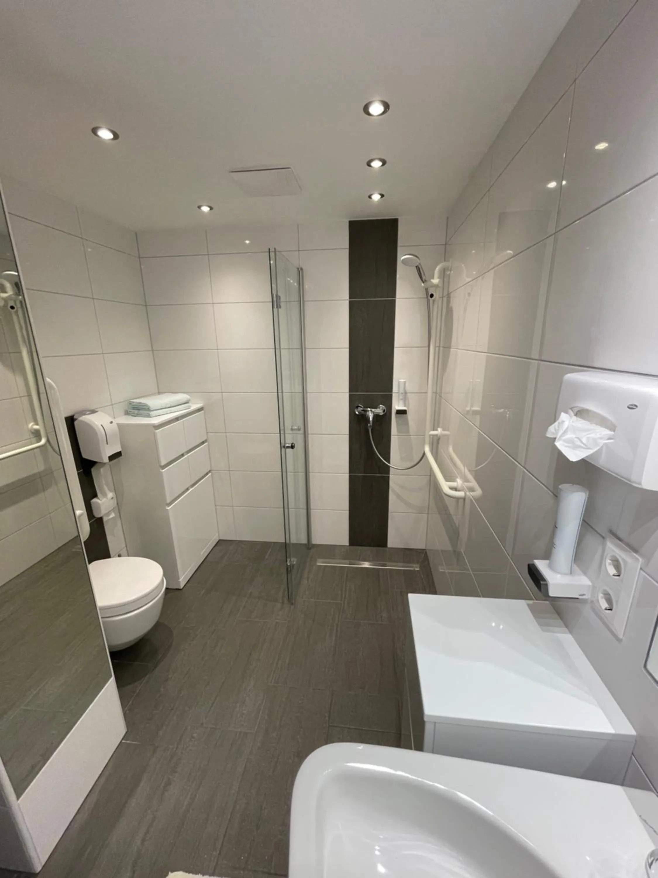 Bathroom in Parkhotel Zuzek