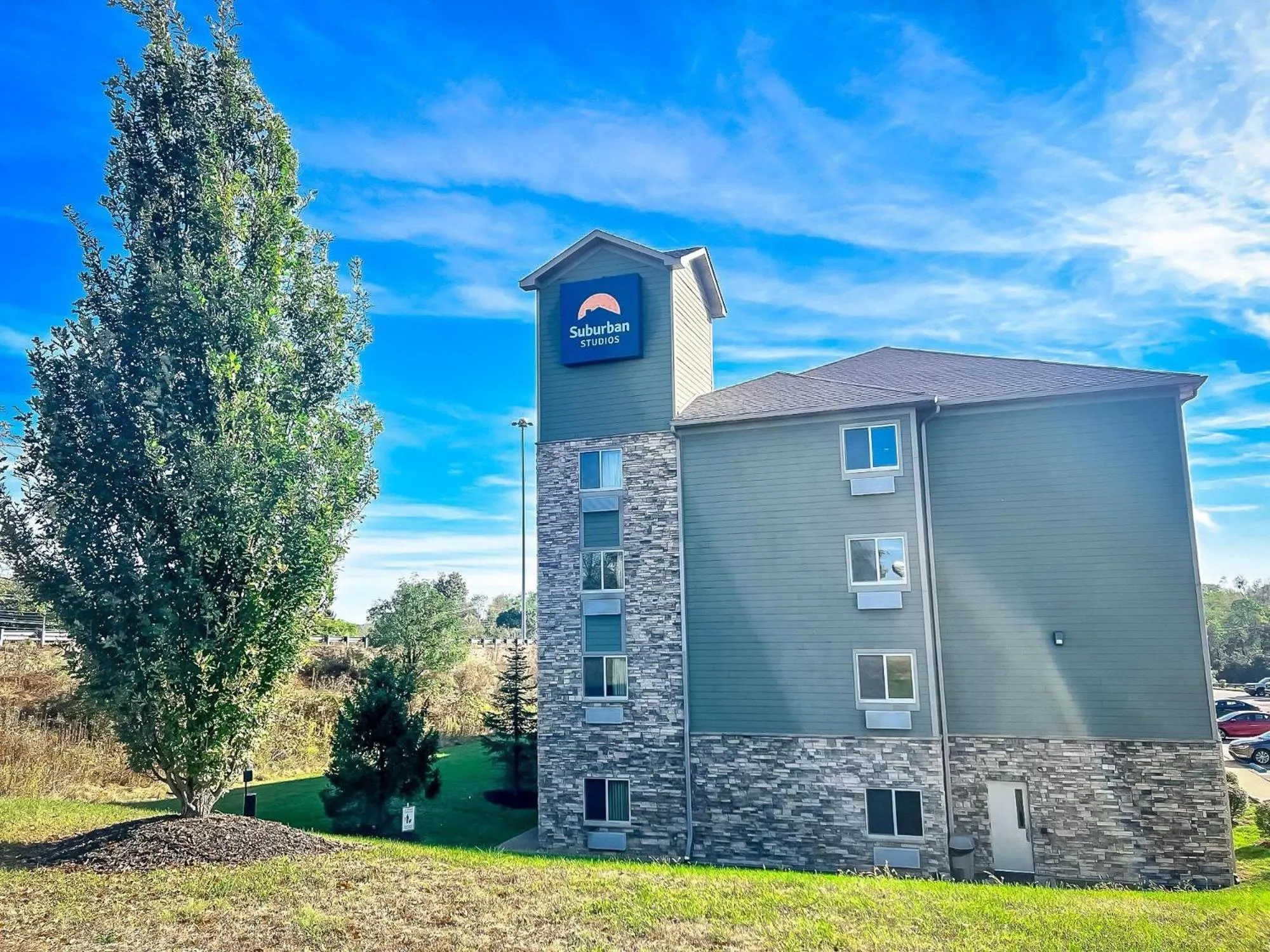 Property building in Suburban Studios Triadelphia - Wheeling at The Highlands