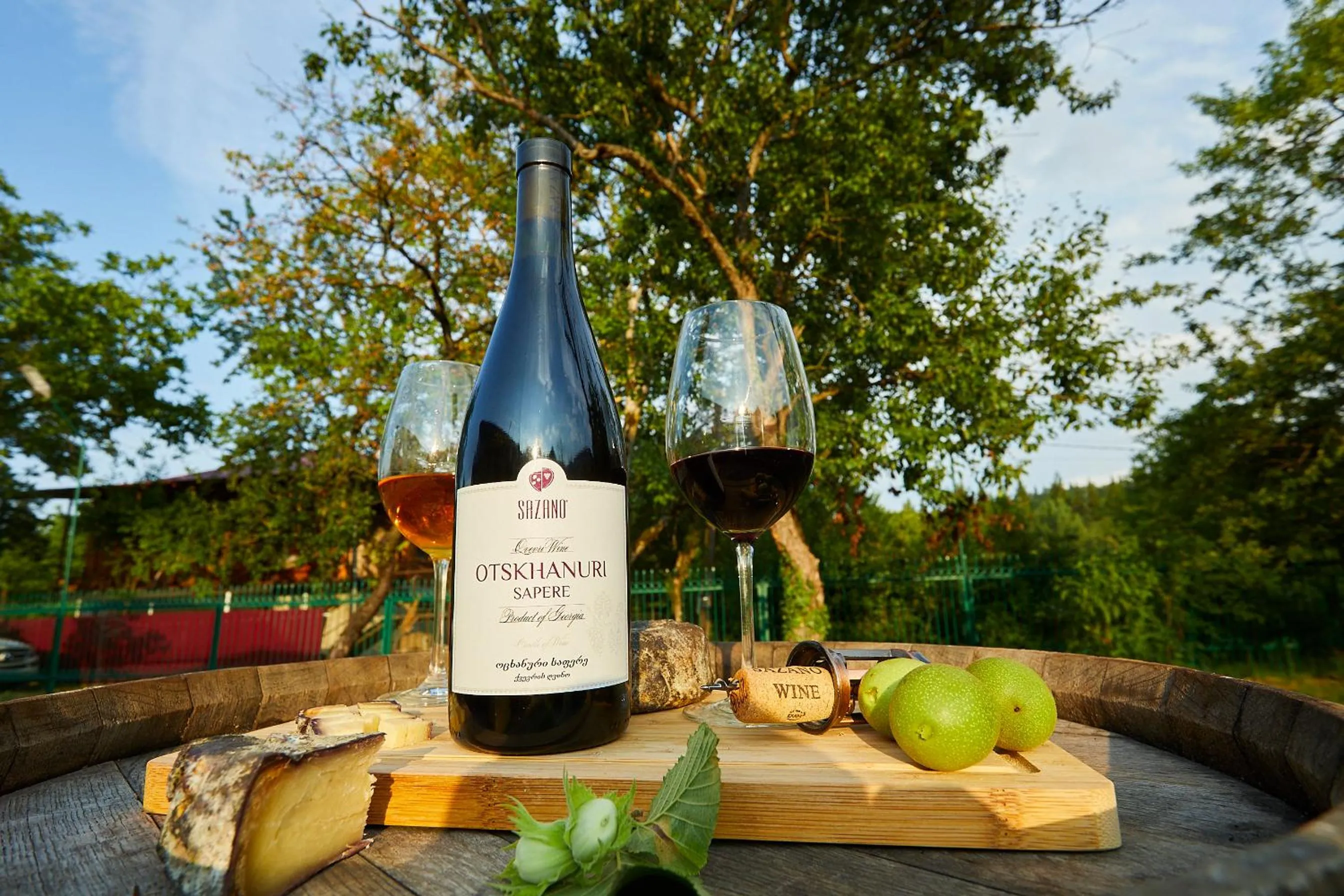 Food and drinks in Ethno Sazano Hotel