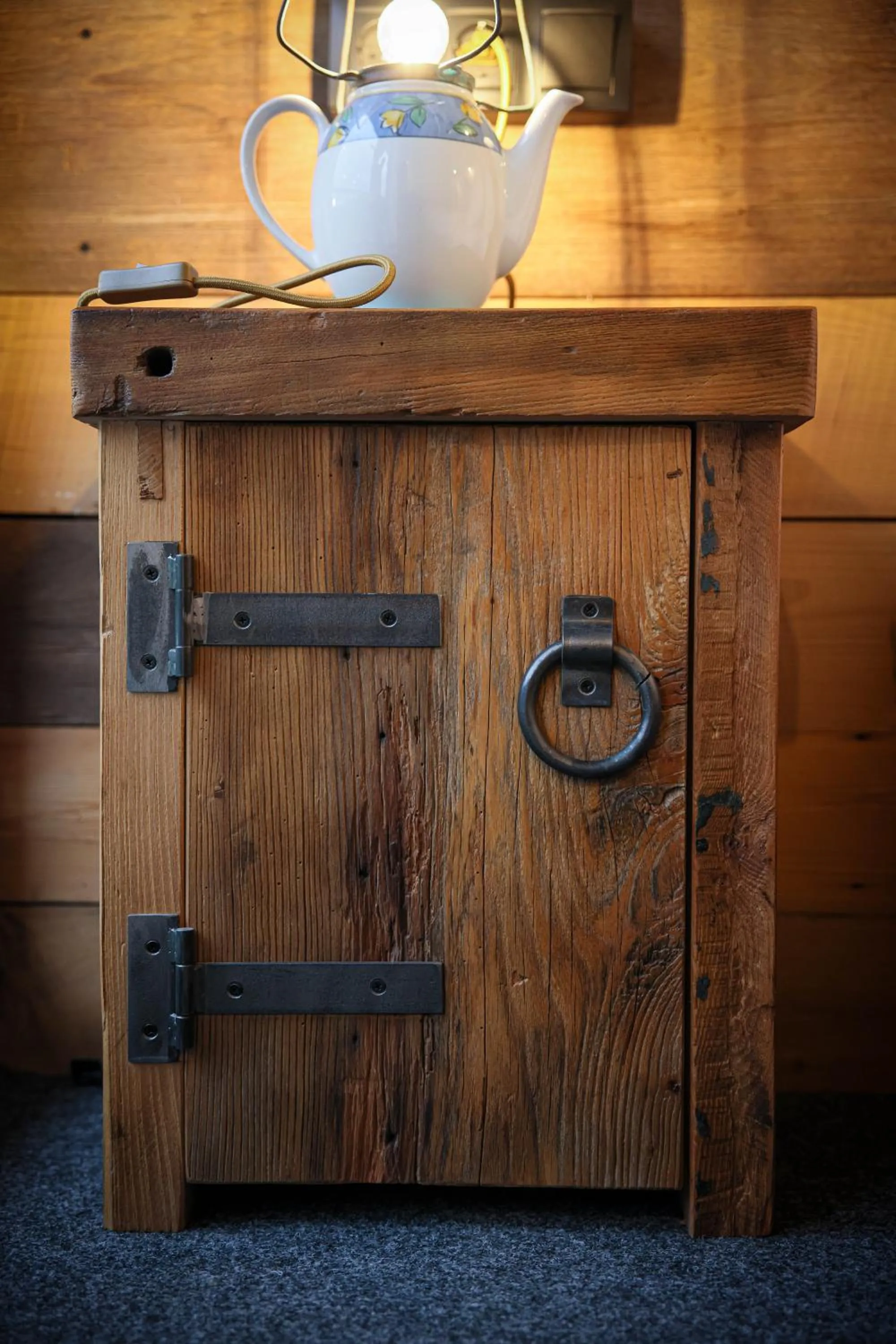 wardrobe in Ethno Sazano Hotel