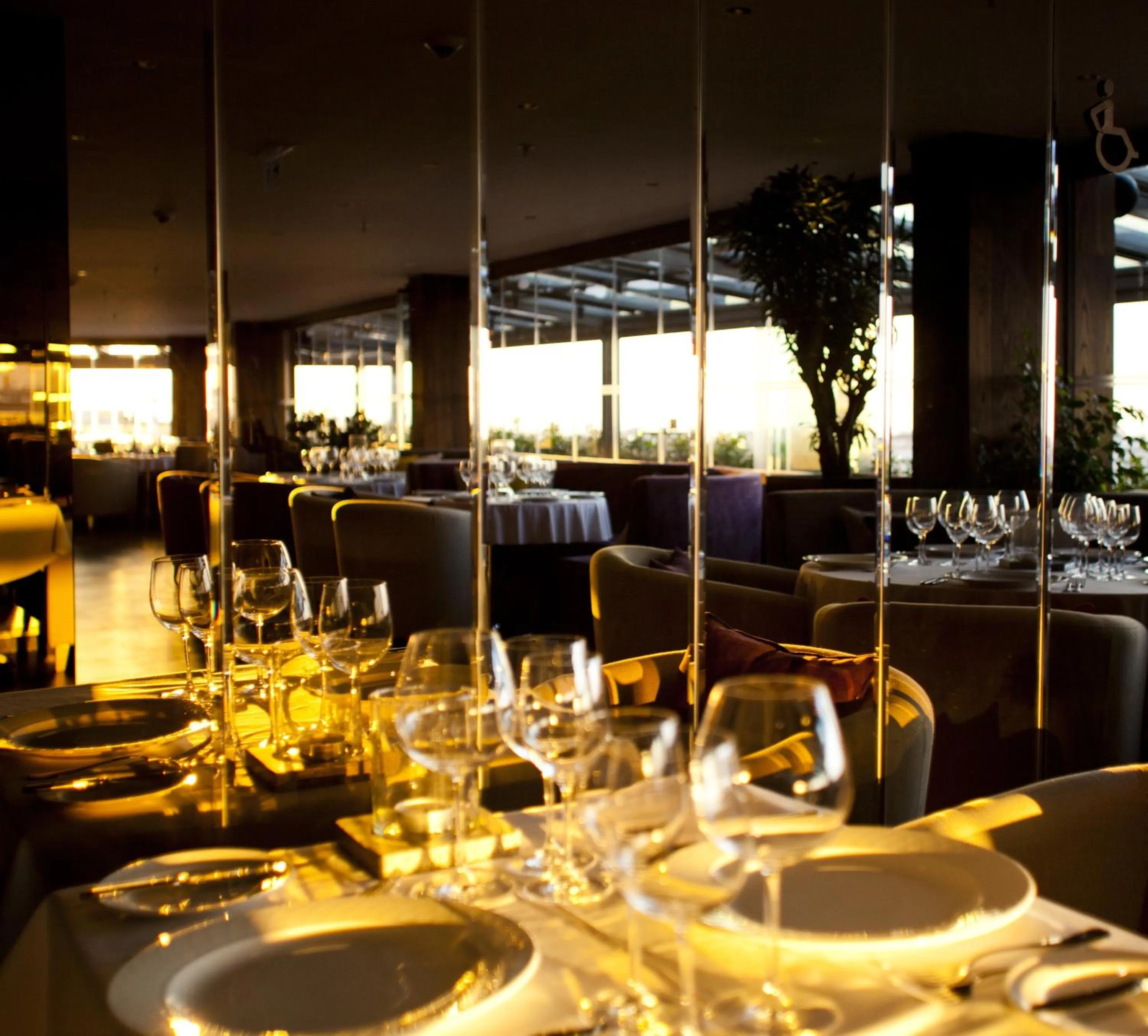 Restaurant/places to eat in Lasagrada Hotel Istanbul