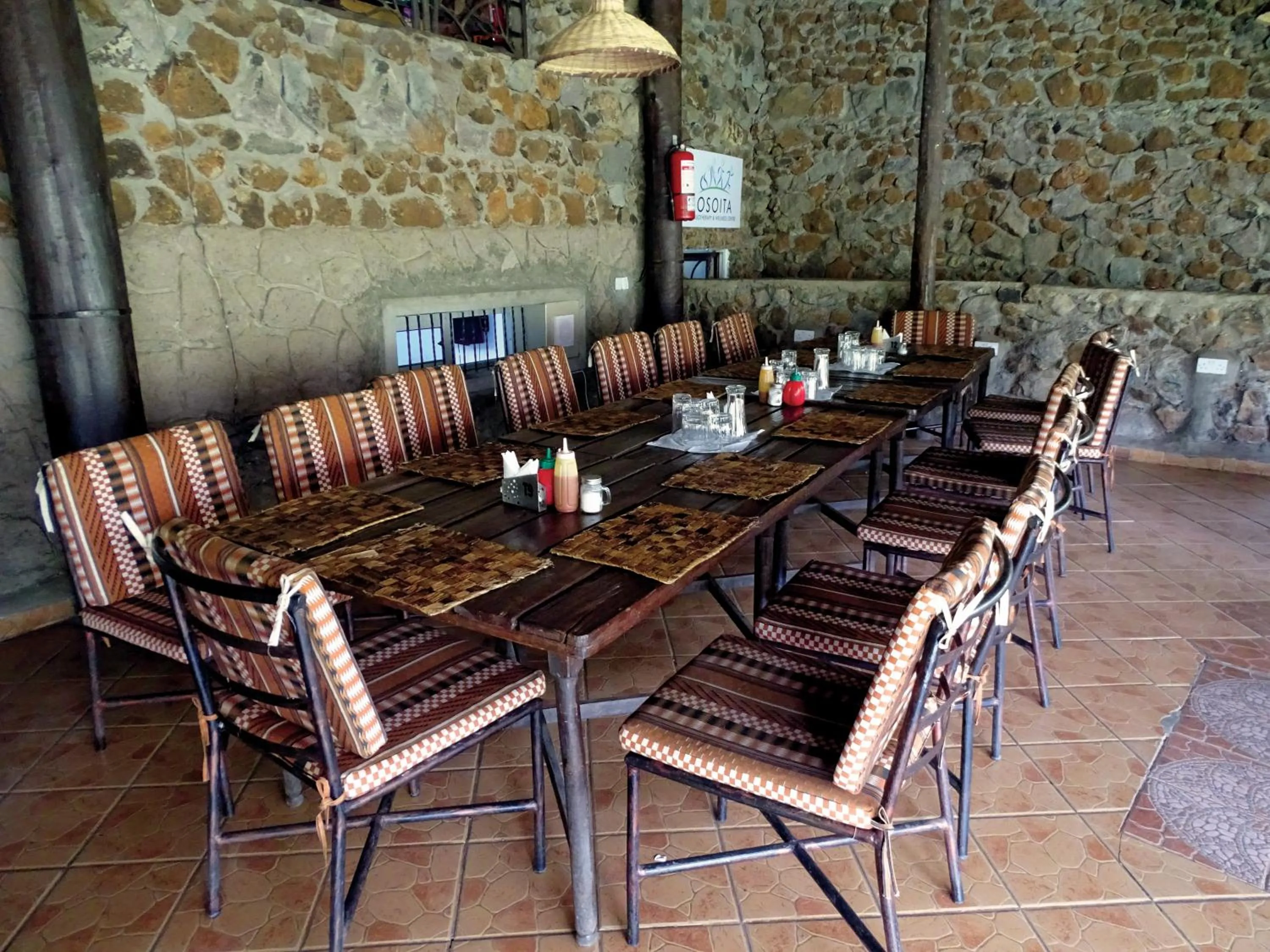 Restaurant/places to eat in Osoita Lodge