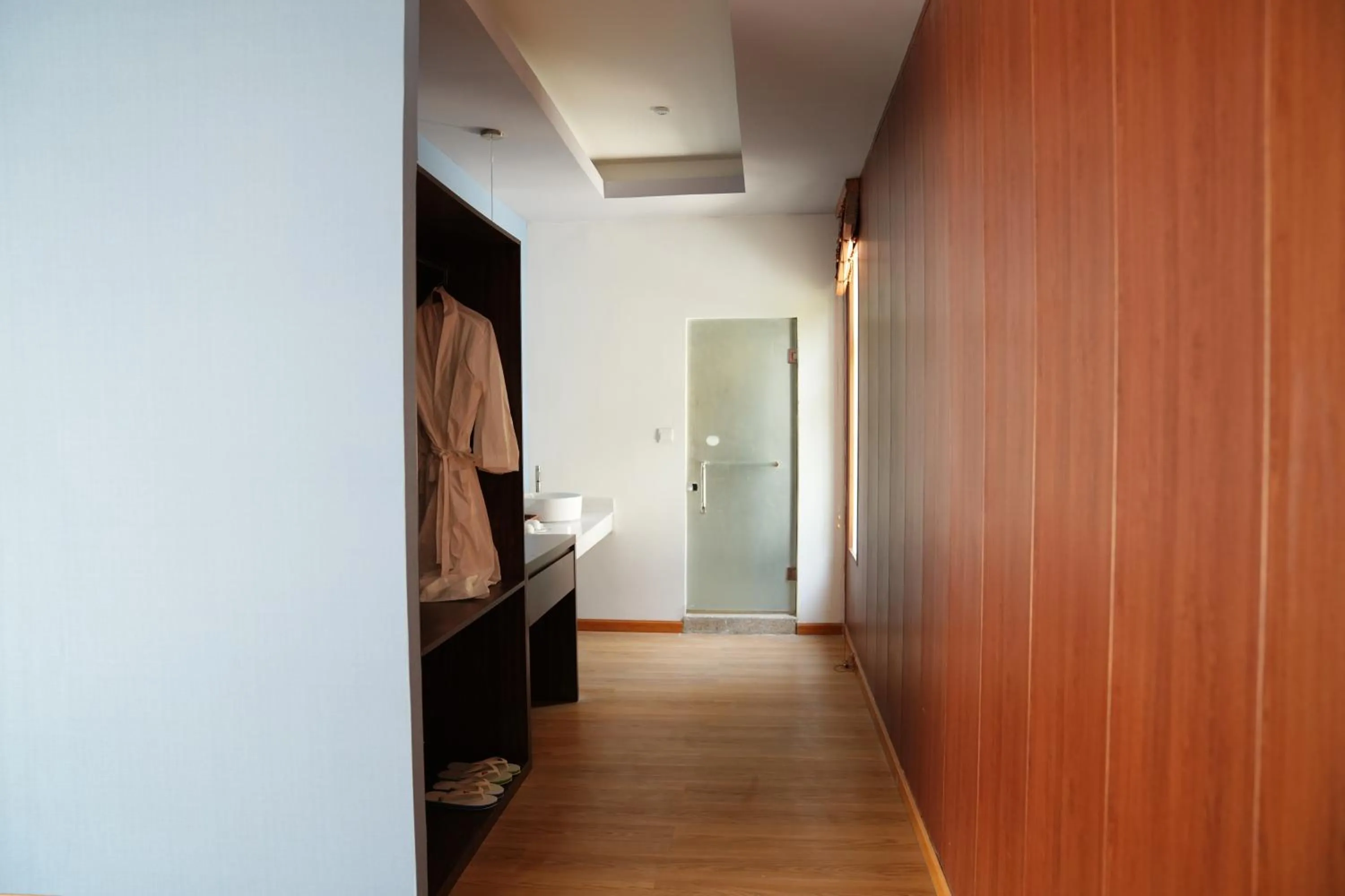 Photo of the whole room in Bodega Resort