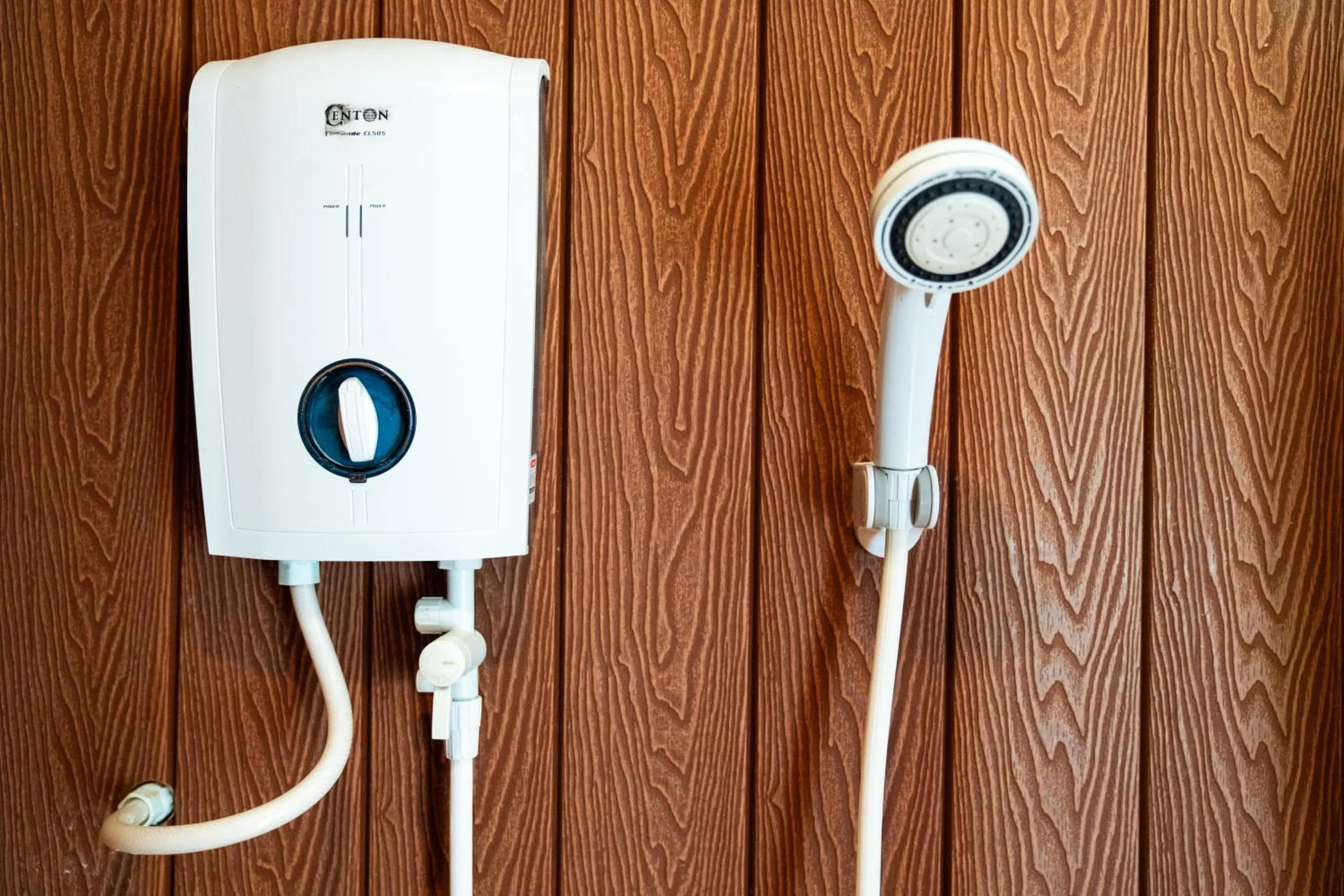 Shower, Bathroom in Bodega Resort
