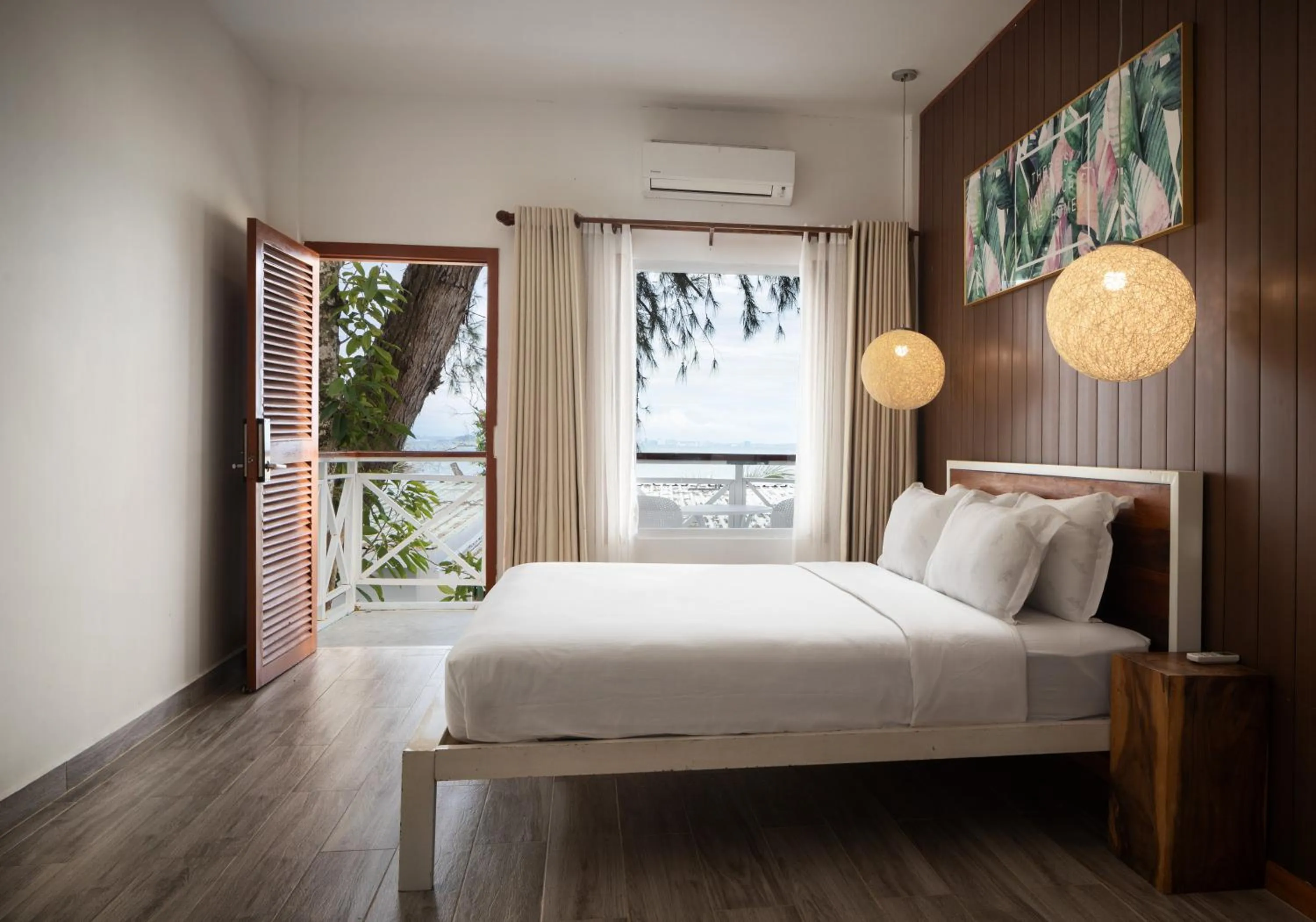 Bed in Bodega Resort