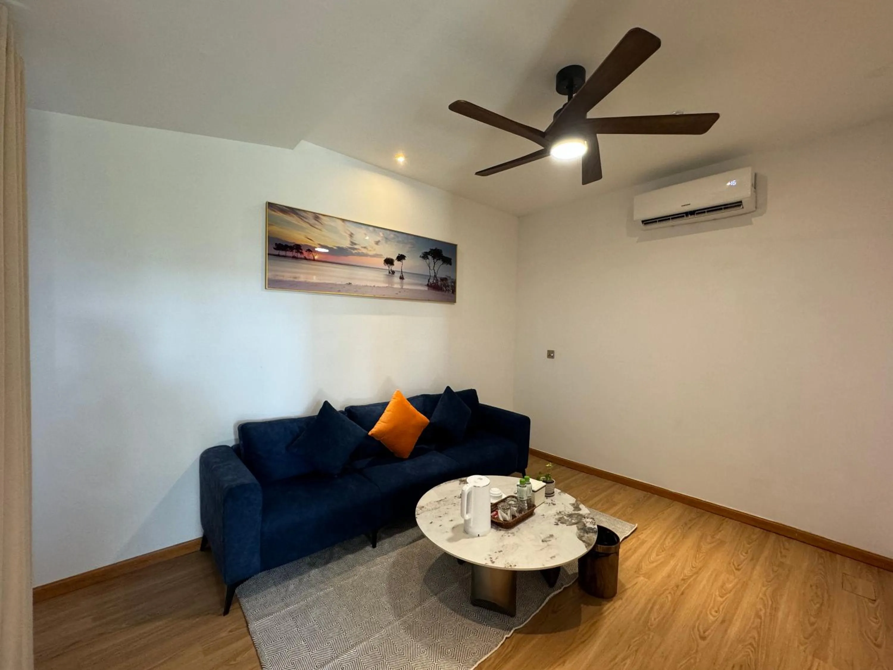 Living room, Seating Area in Bodega Resort