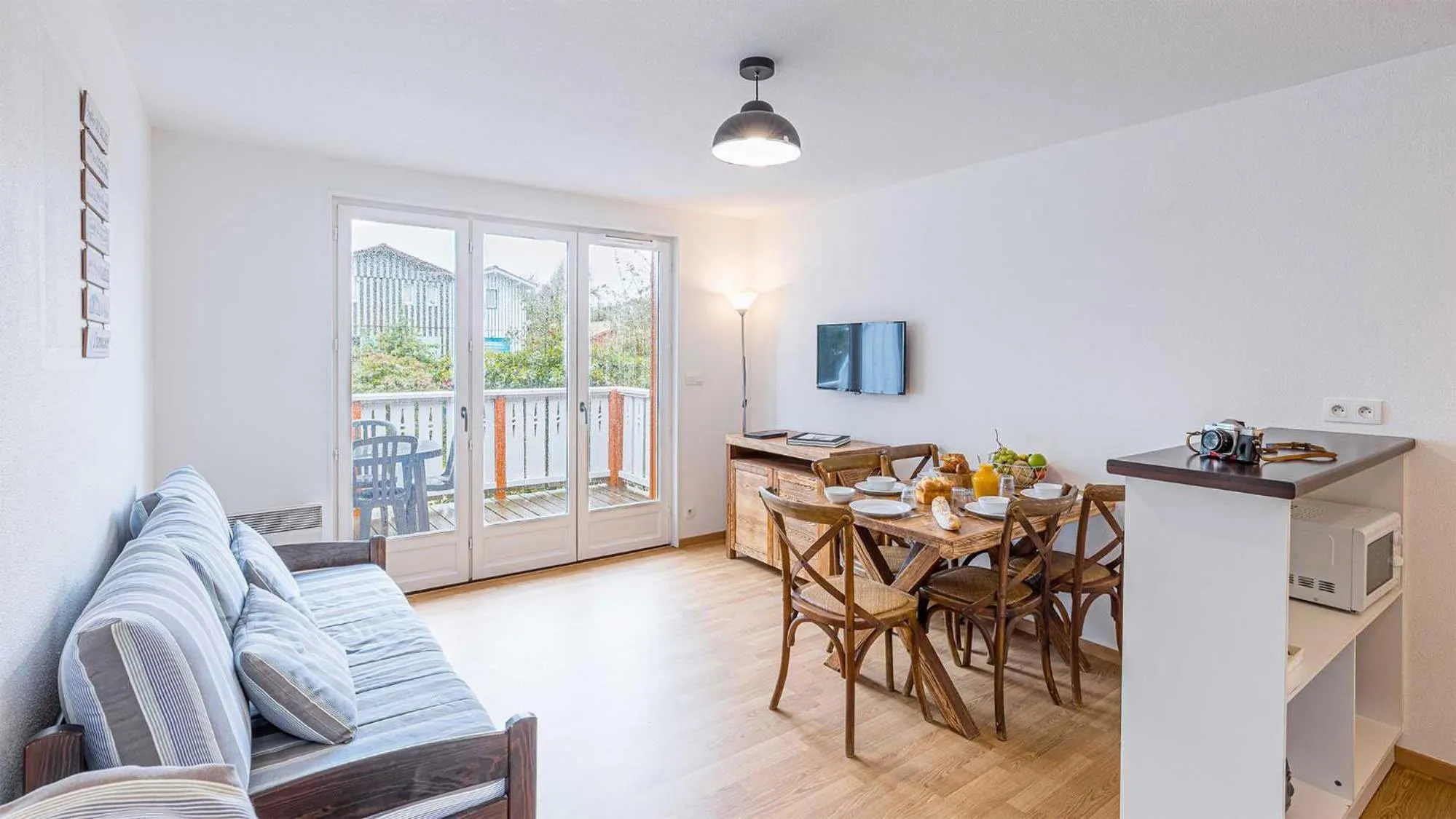 Dining area in Madame Vacances Les Rives Marines