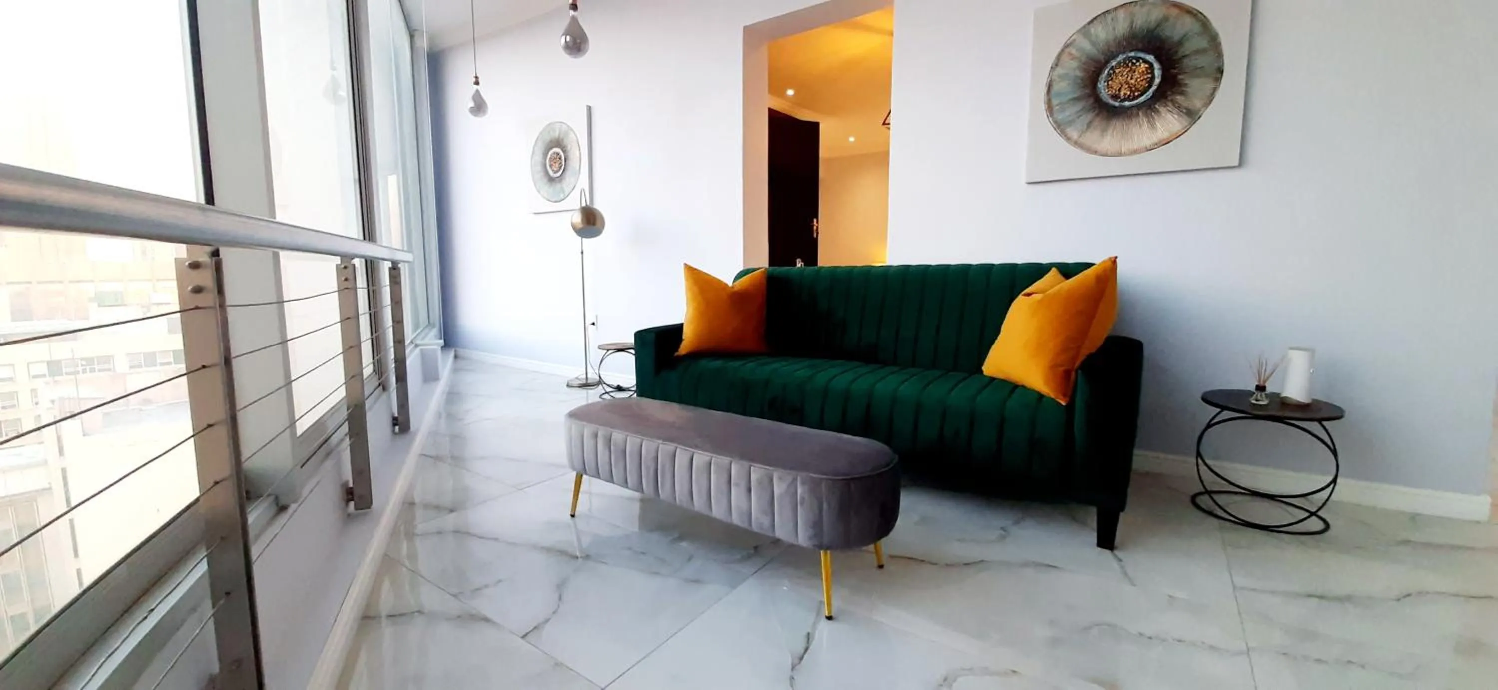 4 on Pritchard Luxury Suites