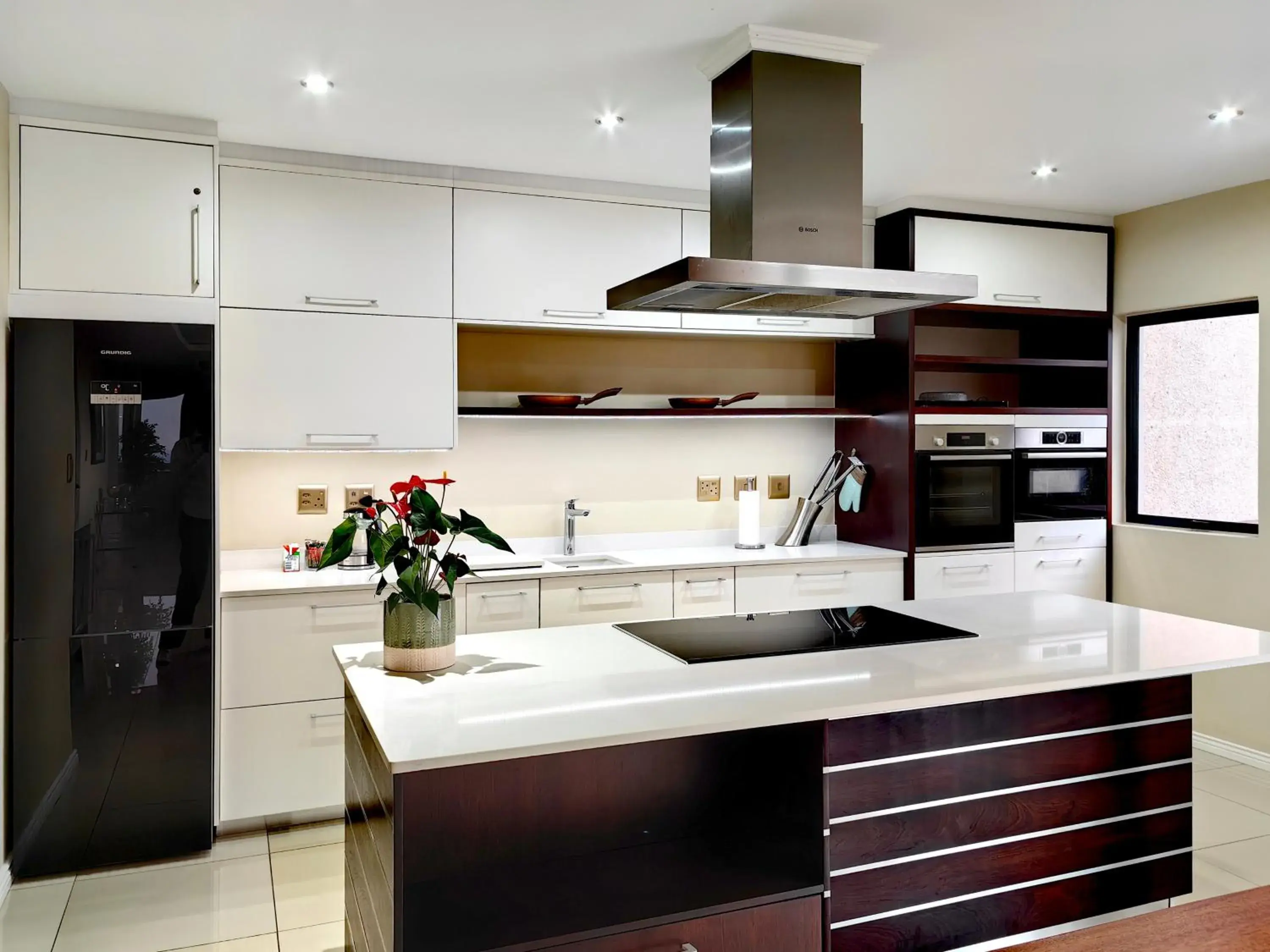 Penthouse Apartment in 4 on Pritchard Luxury Suites Penthouse Apartment in 4 on Pritchard Luxury Suites