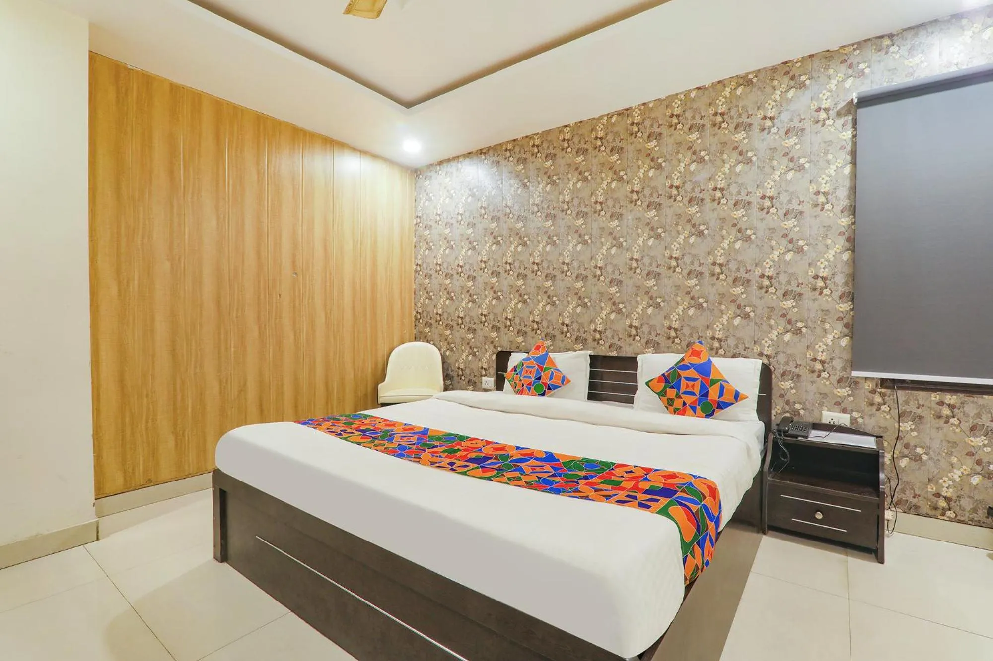 Photo of the whole room in FabHotel The Villa