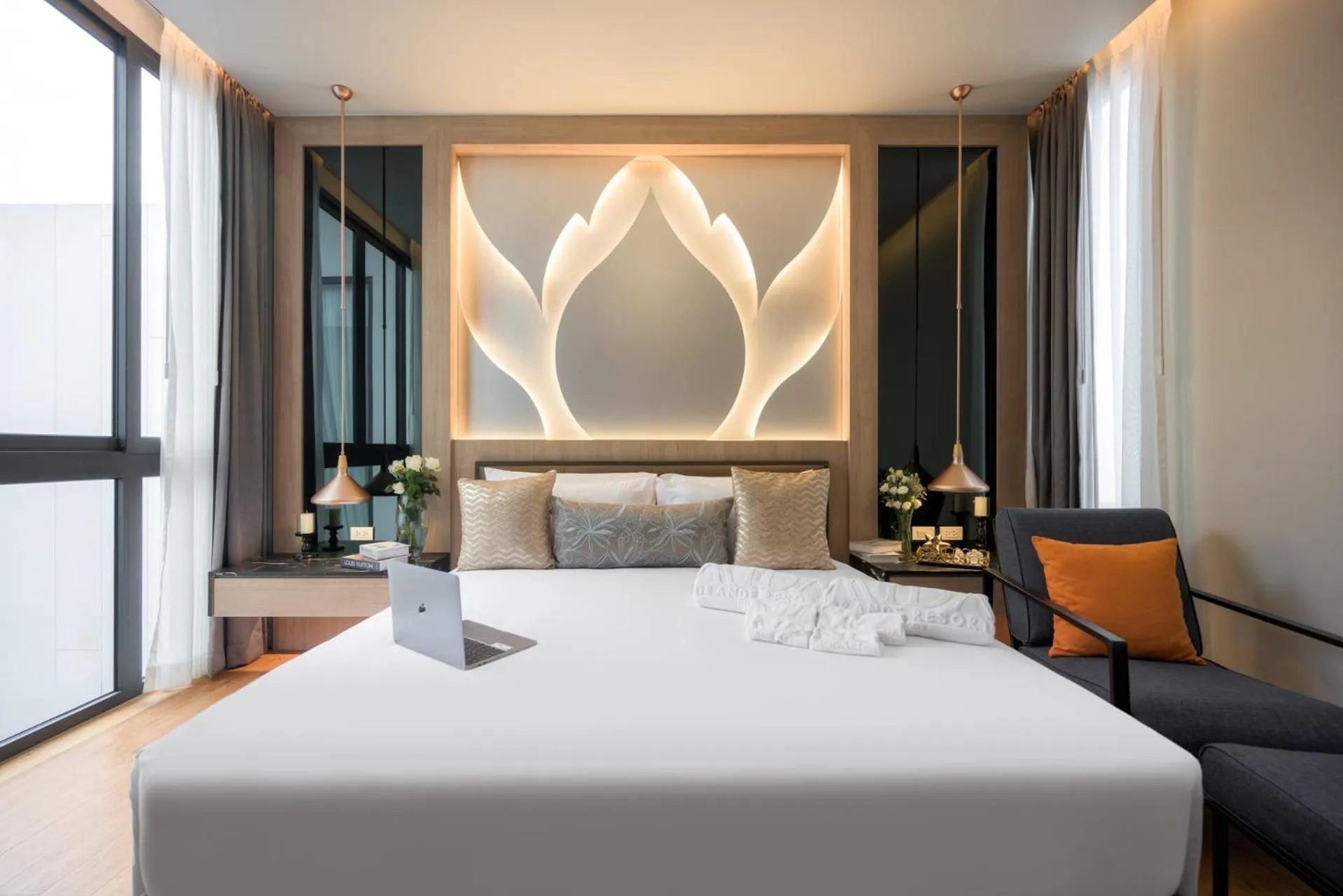 Property building, Bed in Mida Grande Resort Phuket Official Account