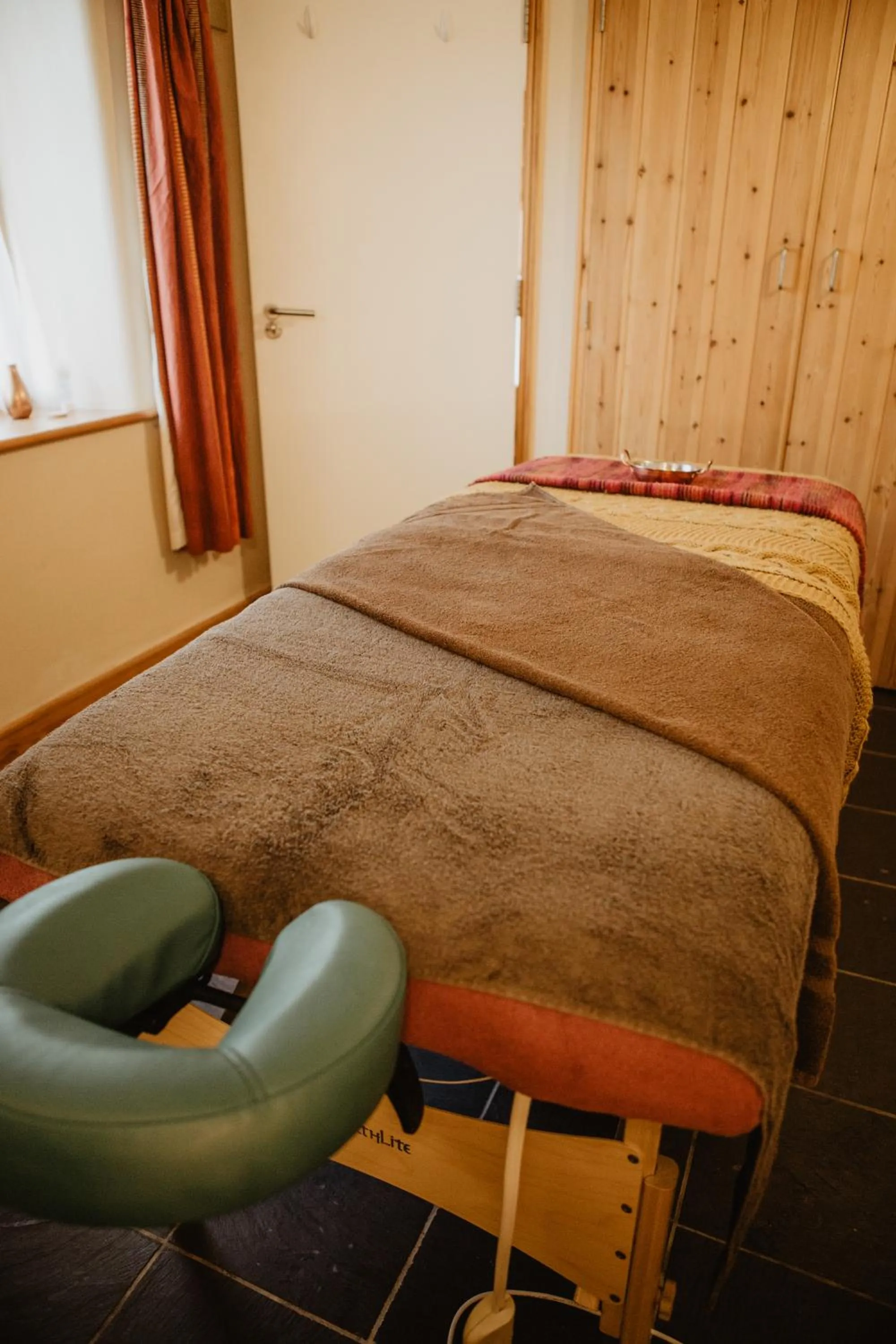 Spa and wellness centre/facilities in Holwell Holistic Retreat