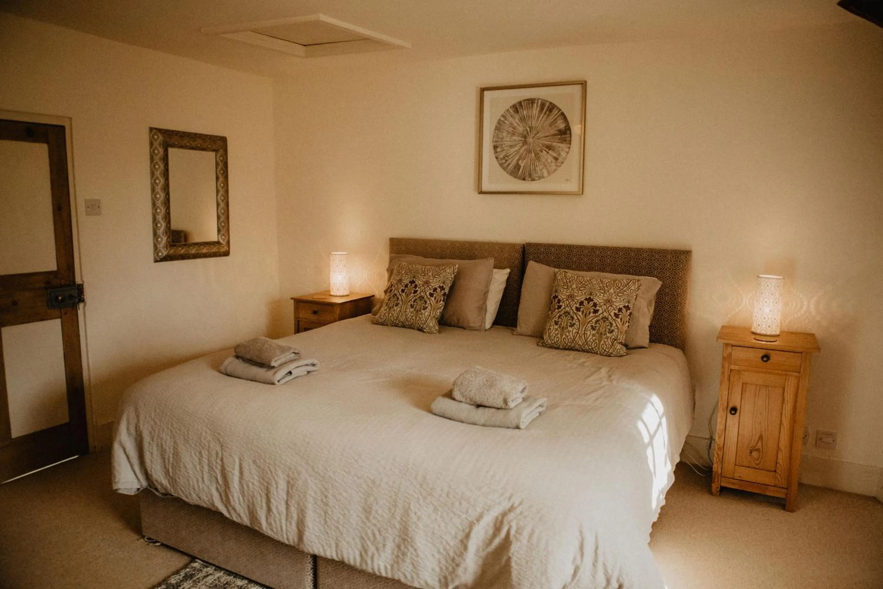 Bed in Holwell Holistic Retreat