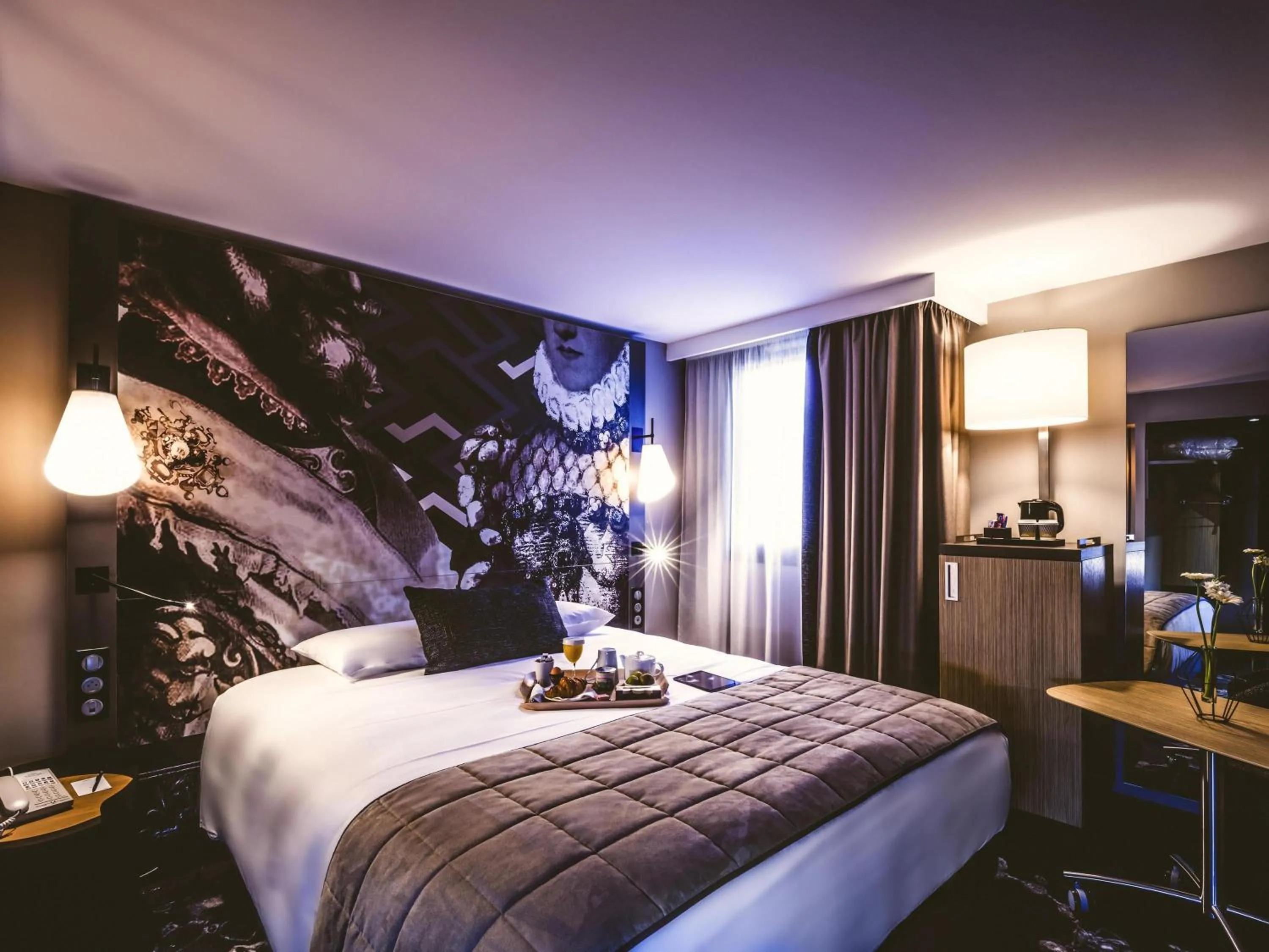 Bedroom, Bed in Mercure Pau Palais des Sports